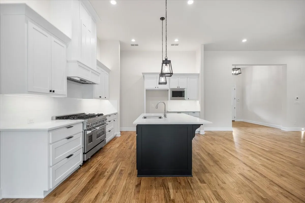 Single Family Residence For Sale in Wood County , 543 County Road 6305, Mineola, Texas 75773, 4 Bedroom, 4 Bathroom, 2 Garage spaces, 2,750 Sqft, built in 2025, New Construction - Complete, Price $589,900, mls#21254282, Real Estate Agent in Mineola, Homes For Sale in Wood county, Homes For Sale in Mineola, Realtor in Mineola Texas, Real Estate Brokerage Independent Realty Texas, Luminita Cordes Realtor