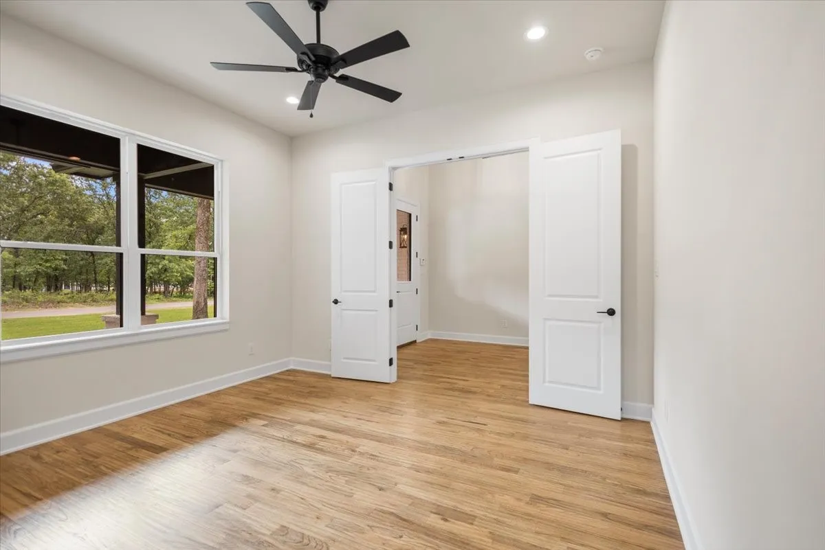 Single Family Residence For Sale in Wood County , 543 County Road 6305, Mineola, Texas 75773, 4 Bedroom, 4 Bathroom, 2 Garage spaces, 2,750 Sqft, built in 2025, New Construction - Complete, Price $589,900, mls#21254282, Real Estate Agent in Mineola, Homes For Sale in Wood county, Homes For Sale in Mineola, Realtor in Mineola Texas, Real Estate Brokerage Independent Realty Texas, Luminita Cordes Realtor