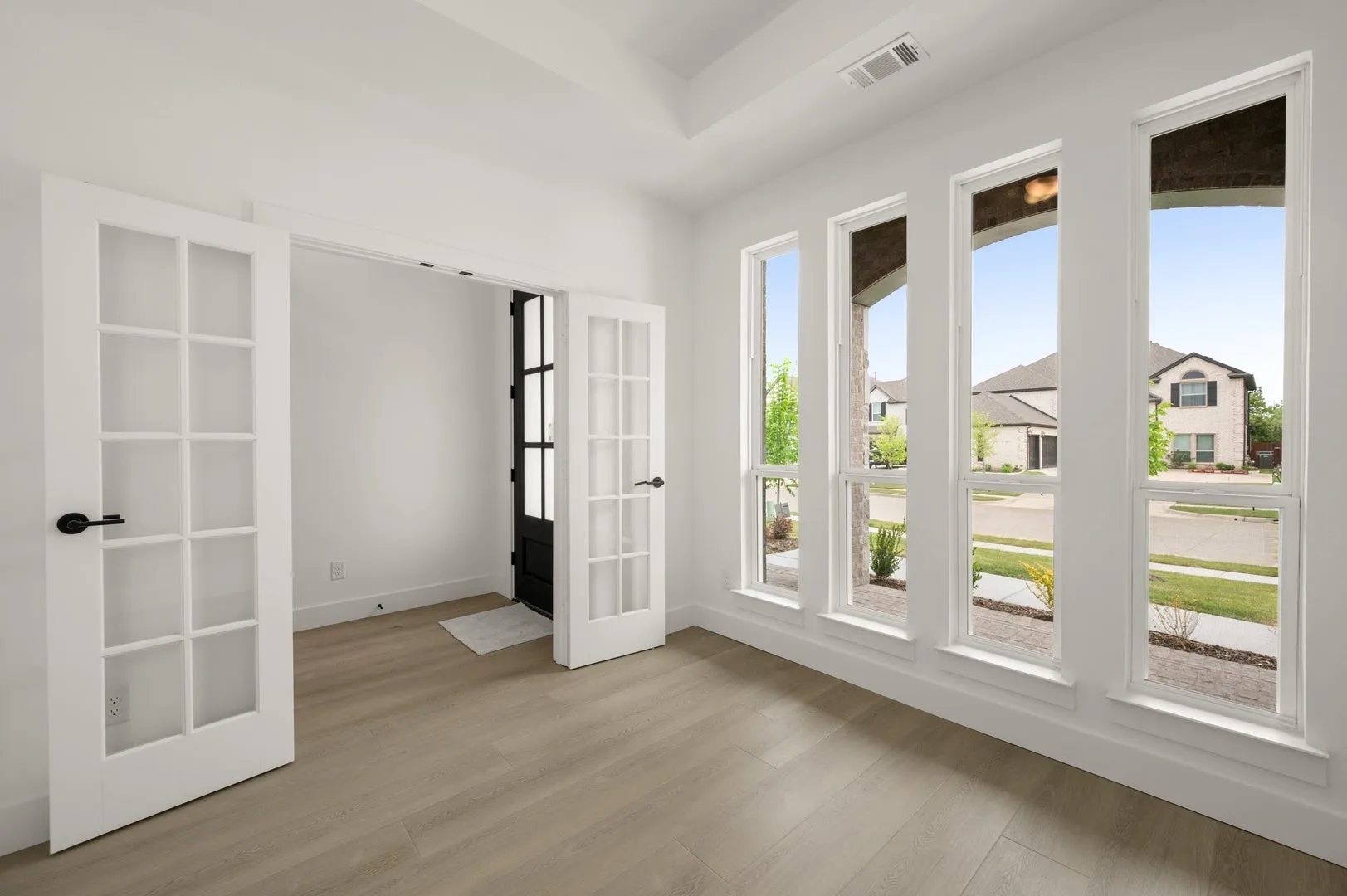 Single Family Residence For Sale in Johnson County , 316 Autry Drive, Burleson, Texas 76028, 4 Bedroom, 4 Bathroom, 2 Garage spaces, 3,016 Sqft, built in 2026, New Construction - Complete, mls#21254303, Real Estate Agent in Burleson, Homes For Sale in Johnson county, Homes For Sale in Burleson, Realtor in Burleson Texas, Real Estate Brokerage Independent Realty Texas, Luminita Cordes Realtor