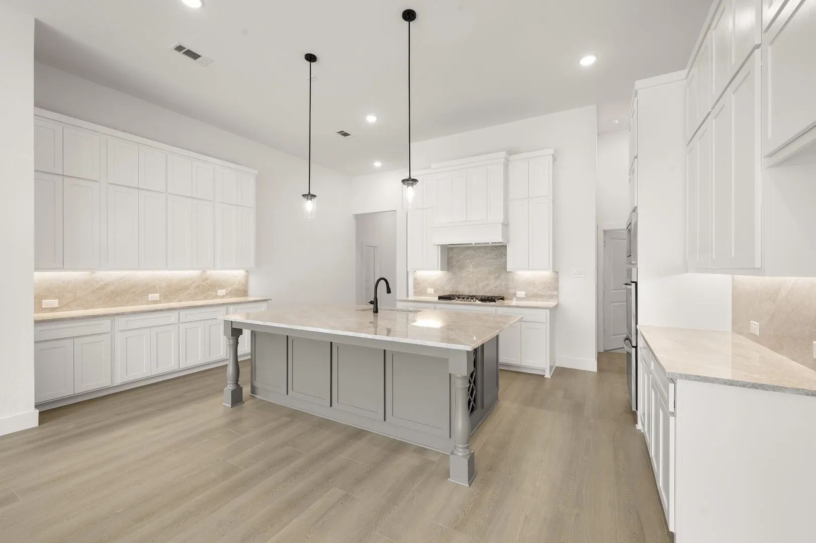 Single Family Residence For Sale in Johnson County , 316 Autry Drive, Burleson, Texas 76028, 4 Bedroom, 4 Bathroom, 2 Garage spaces, 3,016 Sqft, built in 2026, New Construction - Complete, mls#21254303, Real Estate Agent in Burleson, Homes For Sale in Johnson county, Homes For Sale in Burleson, Realtor in Burleson Texas, Real Estate Brokerage Independent Realty Texas, Luminita Cordes Realtor