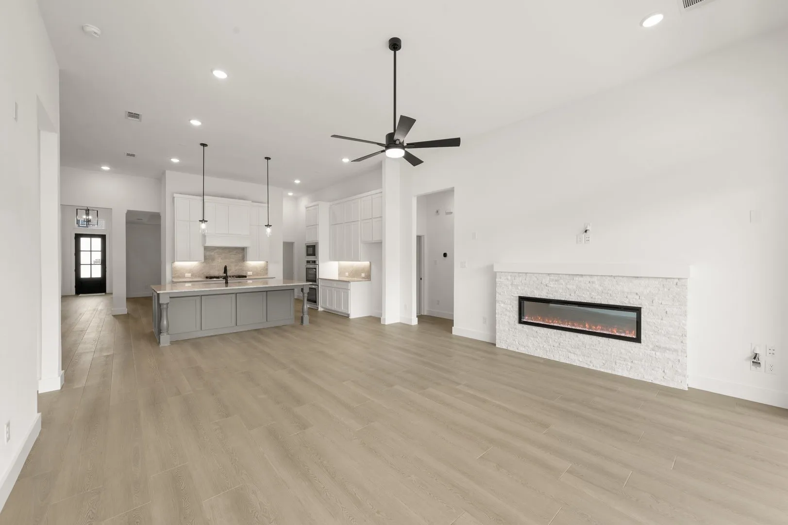 Single Family Residence For Sale in Johnson County , 316 Autry Drive, Burleson, Texas 76028, 4 Bedroom, 4 Bathroom, 2 Garage spaces, 3,016 Sqft, built in 2026, New Construction - Complete, mls#21254303, Real Estate Agent in Burleson, Homes For Sale in Johnson county, Homes For Sale in Burleson, Realtor in Burleson Texas, Real Estate Brokerage Independent Realty Texas, Luminita Cordes Realtor