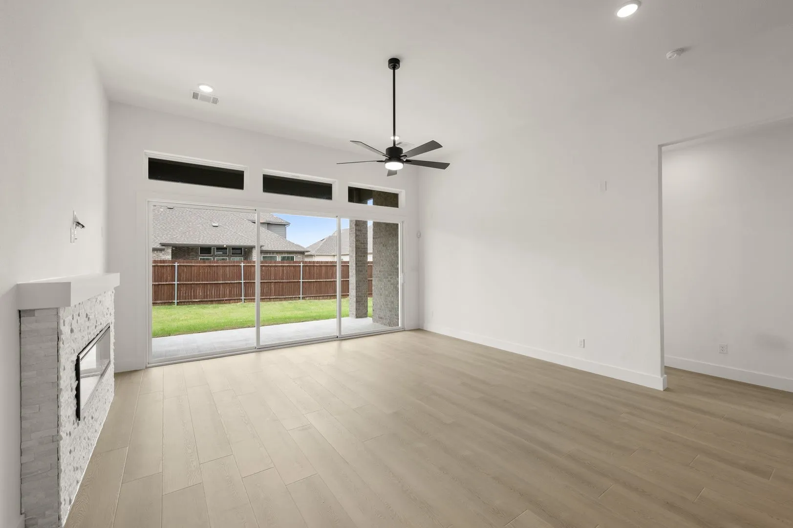 Single Family Residence For Sale in Johnson County , 316 Autry Drive, Burleson, Texas 76028, 4 Bedroom, 4 Bathroom, 2 Garage spaces, 3,016 Sqft, built in 2026, New Construction - Complete, mls#21254303, Real Estate Agent in Burleson, Homes For Sale in Johnson county, Homes For Sale in Burleson, Realtor in Burleson Texas, Real Estate Brokerage Independent Realty Texas, Luminita Cordes Realtor