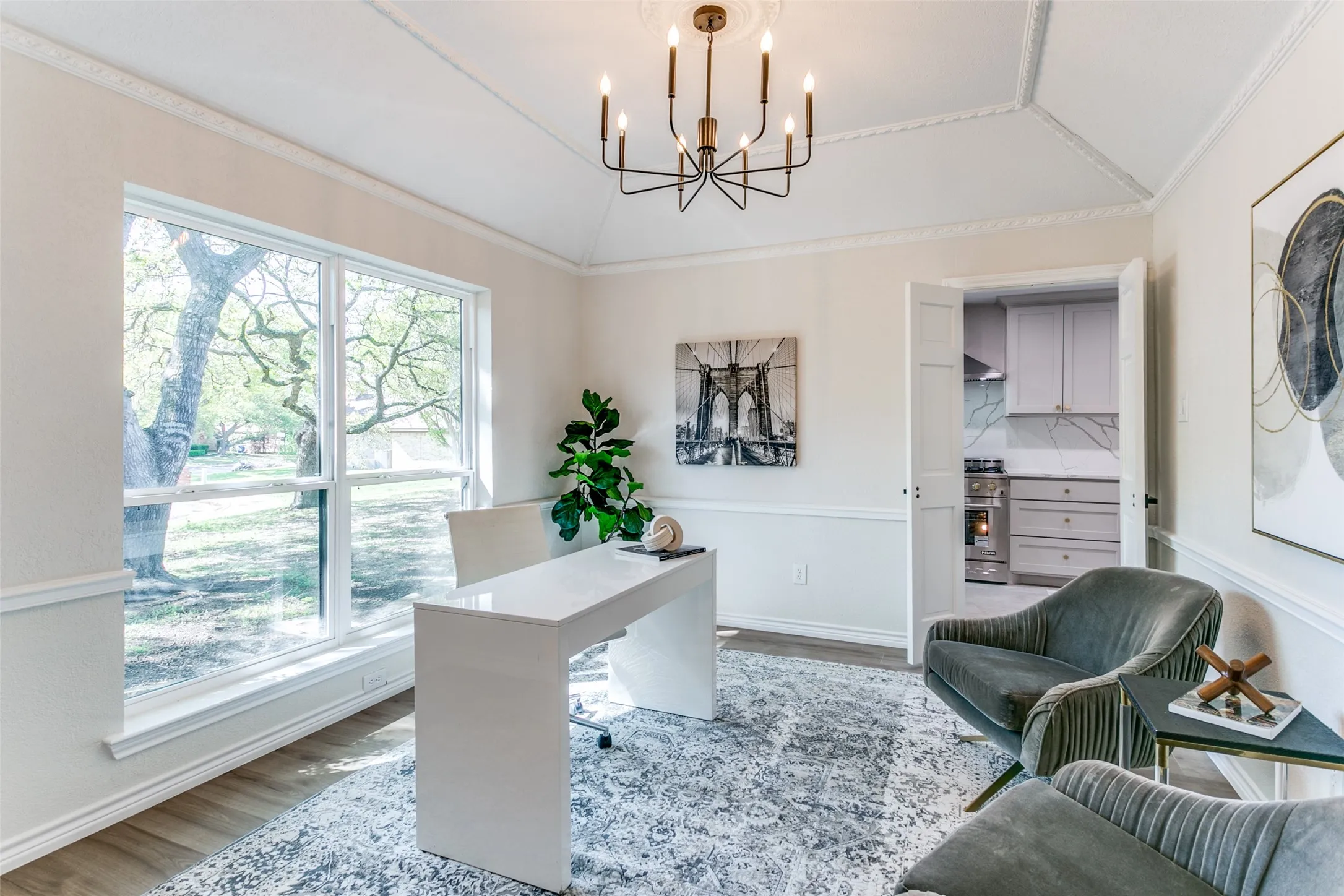 Single Family Residence For Rent in Collin County , 17402 Oakington Court, Dallas, Texas 75252, 5 Bedroom, 4 Bathroom, Garage spaces, 2,775 Sqft, built in 1983, Preowned, mls#21252916, Real Estate Agent in Dallas, Homes For Rent in Collin county, Homes For Rent in Dallas, Realtor in Dallas Texas, Real Estate Brokerage Independent Realty Texas, Luminita Cordes Realtor