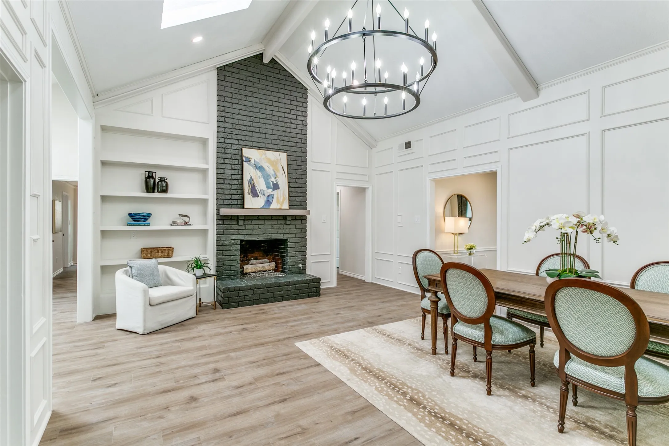 Single Family Residence For Rent in Collin County , 17402 Oakington Court, Dallas, Texas 75252, 5 Bedroom, 4 Bathroom, Garage spaces, 2,775 Sqft, built in 1983, Preowned, mls#21252916, Real Estate Agent in Dallas, Homes For Rent in Collin county, Homes For Rent in Dallas, Realtor in Dallas Texas, Real Estate Brokerage Independent Realty Texas, Luminita Cordes Realtor