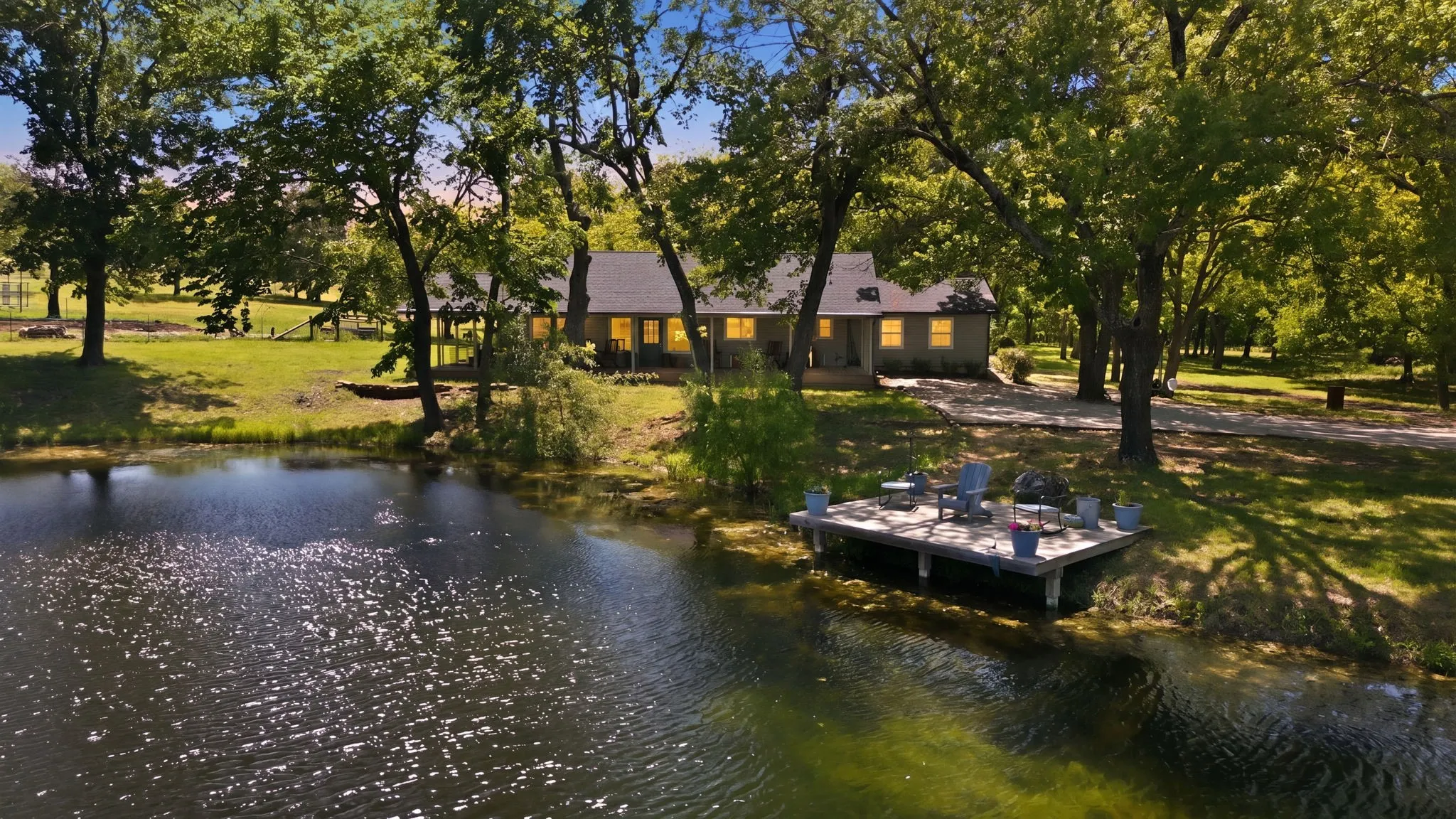 Single Family Residence For Sale in Grayson County , 1499 Harrell Road, Howe, Texas 75459, 3 Bedrooms, 2 Bathrooms, Garage spaces, 2,161 Sqft, built in 1985, Price $1,250,000, mls#21245342, Real Estate Agent in Howe, Homes For Sale in Grayson county, Homes For Sale in Howe, Realtor in Howe Texas, Real Estate Brokerage Independent Realty Texas, Luminita Cordes Realtor