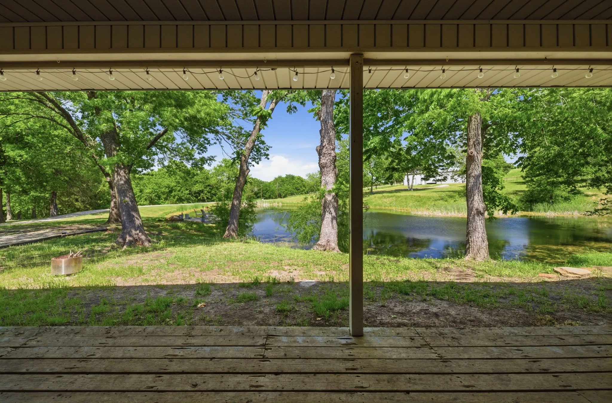 Single Family Residence For Sale in Grayson County , 1499 Harrell Road, Howe, Texas 75459, 3 Bedrooms, 2 Bathrooms, Garage spaces, 2,161 Sqft, built in 1985, Price $1,250,000, mls#21245342, Real Estate Agent in Howe, Homes For Sale in Grayson county, Homes For Sale in Howe, Realtor in Howe Texas, Real Estate Brokerage Independent Realty Texas, Luminita Cordes Realtor