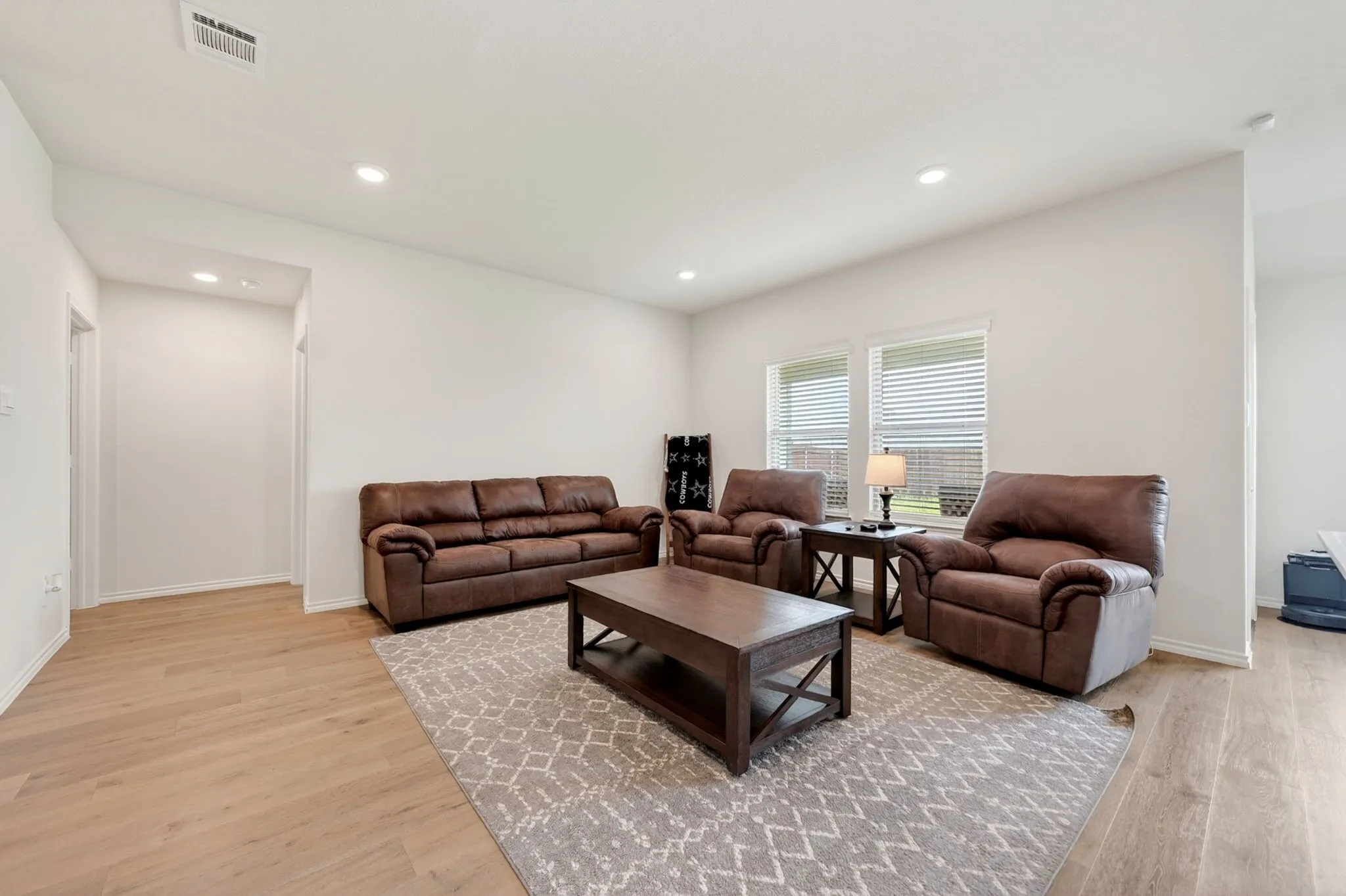 Single Family Residence For Sale in Rockwall County , 166 Vitex Drive, Royse City, Texas 75189, 3 Bedroom, 2 Bathroom, 2 Garage spaces, 1,417 Sqft, built in 2023, Preowned, mls#21254230, Real Estate Agent in Royse City, Homes For Sale in Rockwall county, Homes For Sale in Royse City, Realtor in Royse City Texas, Real Estate Brokerage Independent Realty Texas, Luminita Cordes Realtor