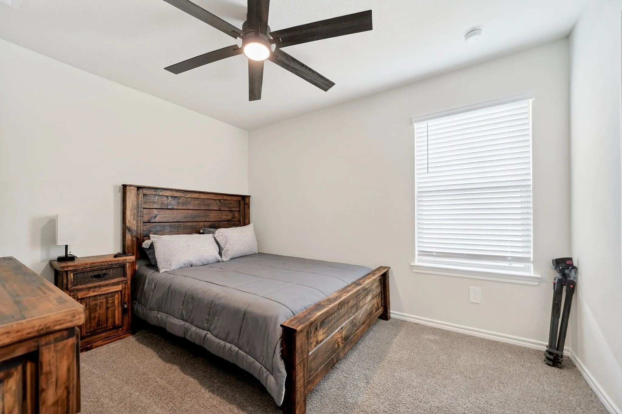 Single Family Residence For Sale in Rockwall County , 166 Vitex Drive, Royse City, Texas 75189, 3 Bedroom, 2 Bathroom, 2 Garage spaces, 1,417 Sqft, built in 2023, Preowned, mls#21254230, Real Estate Agent in Royse City, Homes For Sale in Rockwall county, Homes For Sale in Royse City, Realtor in Royse City Texas, Real Estate Brokerage Independent Realty Texas, Luminita Cordes Realtor