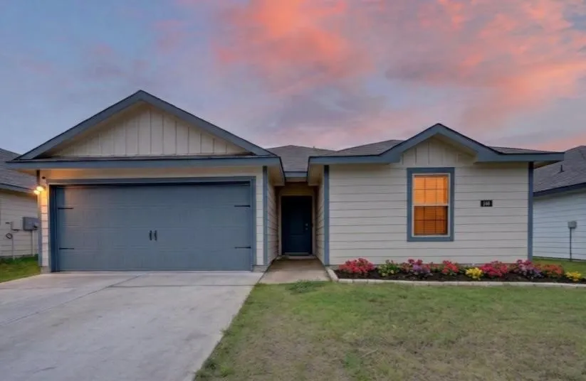 Single Family Residence For Sale in Rockwall County , 166 Vitex Drive, Royse City, Texas 75189, 3 Bedroom, 2 Bathroom, 2 Garage spaces, 1,417 Sqft, built in 2023, Preowned, mls#21254230, Real Estate Agent in Royse City, Homes For Sale in Rockwall county, Homes For Sale in Royse City, Realtor in Royse City Texas, Real Estate Brokerage Independent Realty Texas, Luminita Cordes Realtor