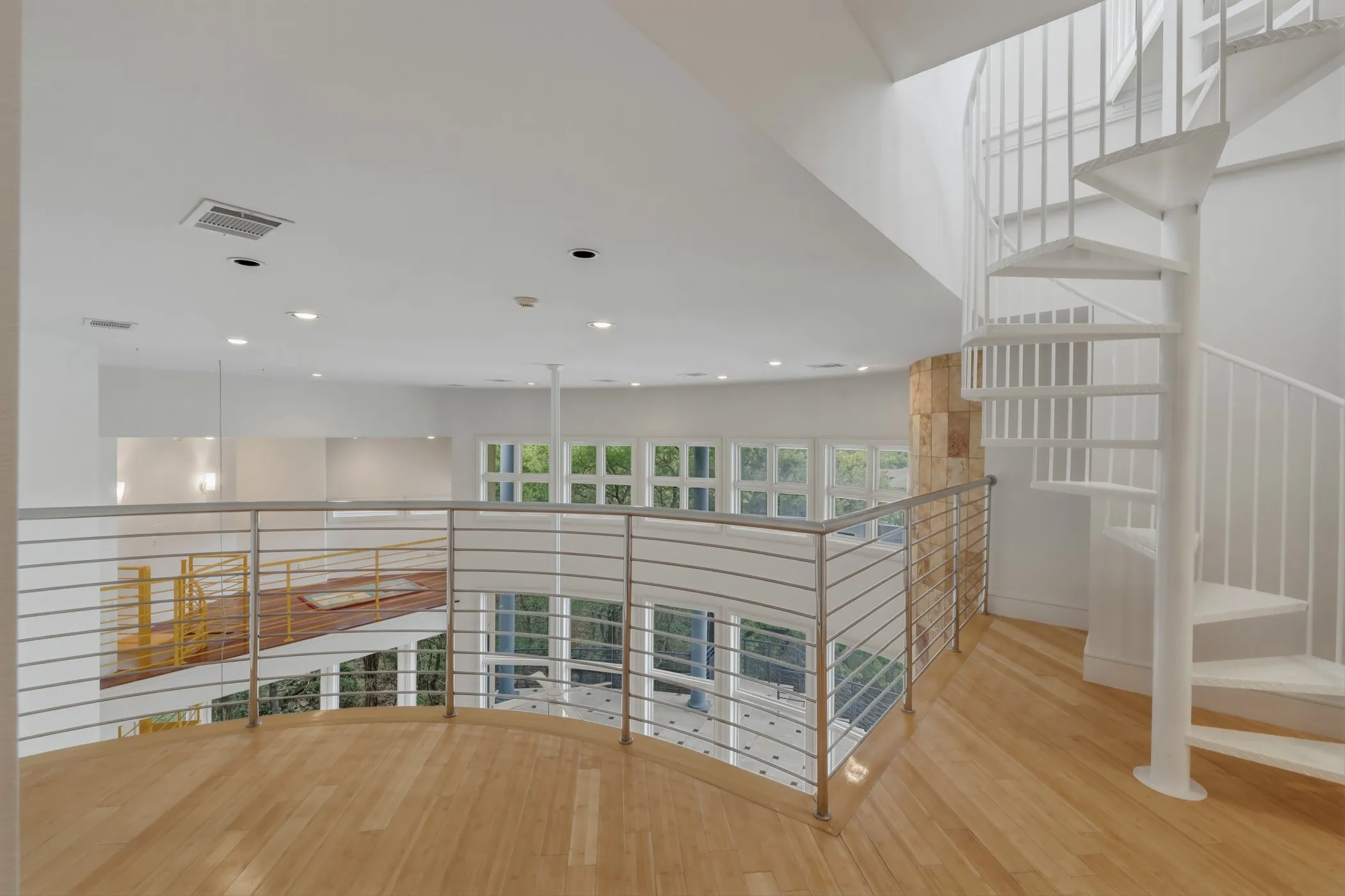 Single Family Residence For Sale in Tarrant County , 2607 Hemingway Drive, Arlington, Texas 76006, 4 Bedroom, 5 Bathroom, 2 Garage spaces, 6,632 Sqft, built in 2002, Preowned, Price $2,995,000, mls#21231250, Real Estate Agent in Arlington, Homes For Sale in Tarrant county, Homes For Sale in Arlington, Realtor in Arlington Texas, Real Estate Brokerage Independent Realty Texas, Luminita Cordes Realtor