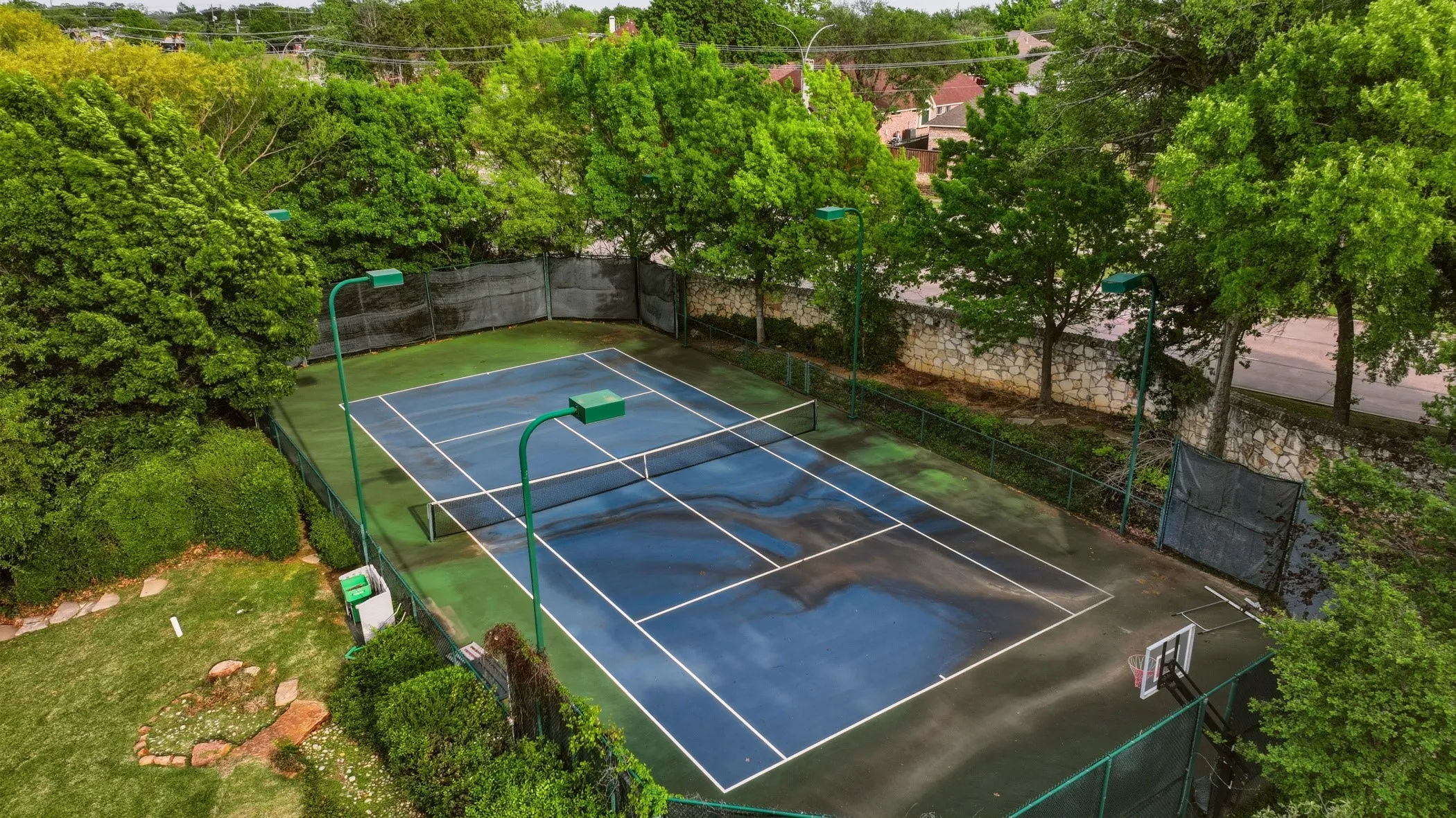 Single Family Residence For Sale in Tarrant County , 2607 Hemingway Drive, Arlington, Texas 76006, 4 Bedroom, 5 Bathroom, 2 Garage spaces, 6,632 Sqft, built in 2002, Preowned, Price $2,995,000, mls#21231250, Real Estate Agent in Arlington, Homes For Sale in Tarrant county, Homes For Sale in Arlington, Realtor in Arlington Texas, Real Estate Brokerage Independent Realty Texas, Luminita Cordes Realtor