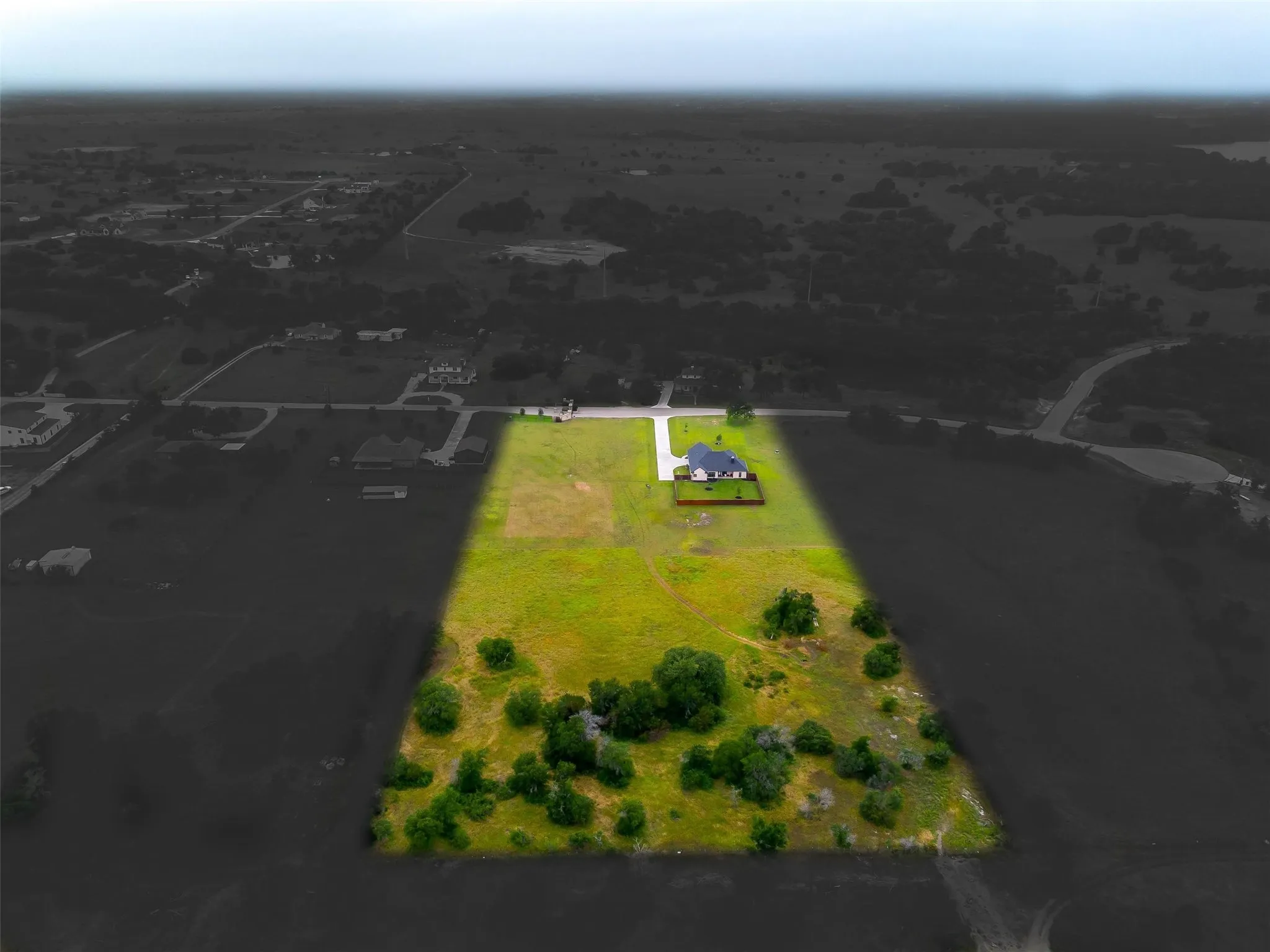 Single Family Residence For Sale in Parker County , 850 Mcclendon Walker Road, Aledo, Texas 76008, 3 Bedroom, 3 Bathroom, 2 Garage spaces, 1,820 Sqft, built in 2021, Preowned, mls#21254158, Real Estate Agent in Aledo, Homes For Sale in Parker county, Homes For Sale in Aledo, Realtor in Aledo Texas, Real Estate Brokerage Independent Realty Texas, Luminita Cordes Realtor