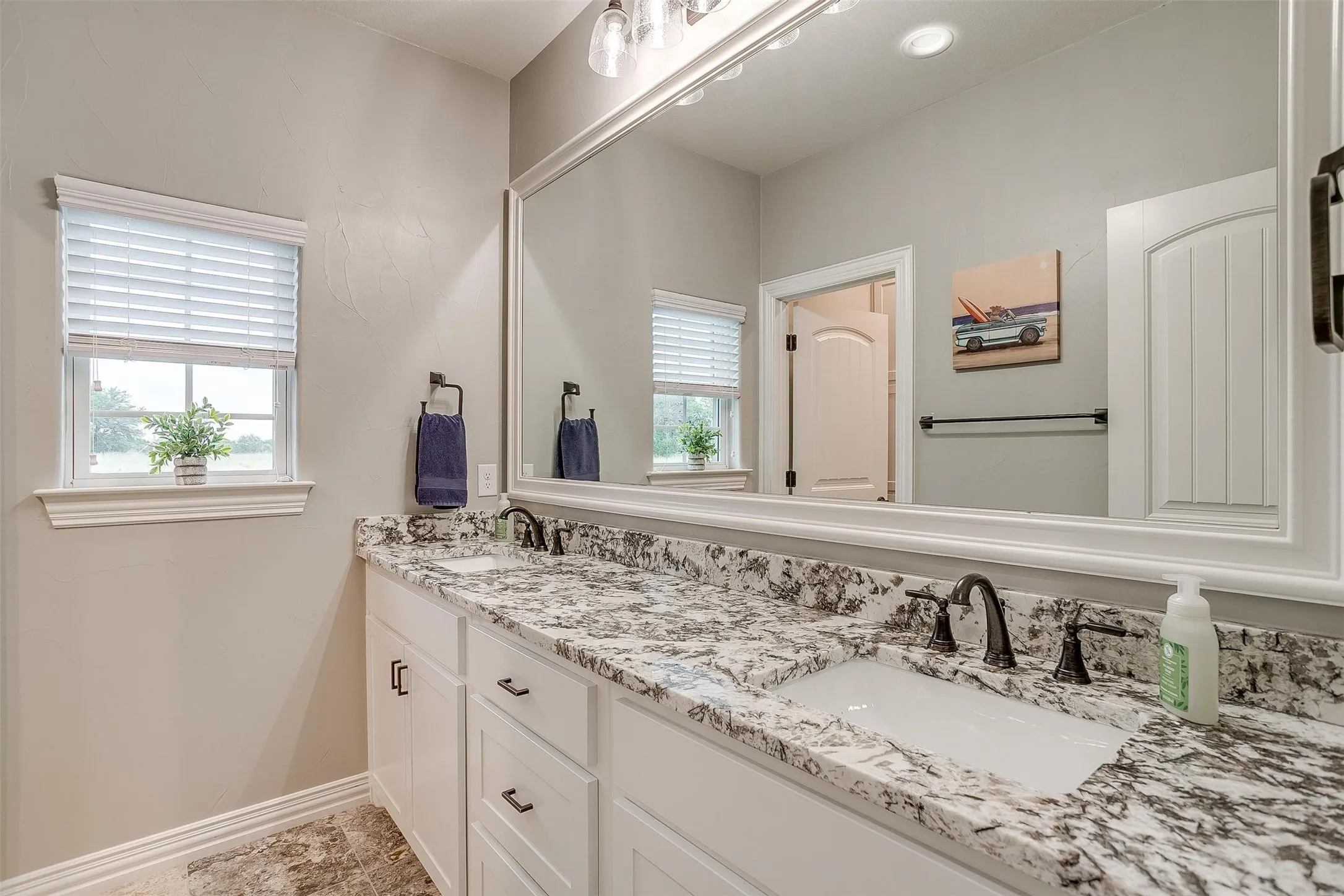 Single Family Residence For Sale in Parker County , 850 Mcclendon Walker Road, Aledo, Texas 76008, 3 Bedroom, 3 Bathroom, 2 Garage spaces, 1,820 Sqft, built in 2021, Preowned, mls#21254158, Real Estate Agent in Aledo, Homes For Sale in Parker county, Homes For Sale in Aledo, Realtor in Aledo Texas, Real Estate Brokerage Independent Realty Texas, Luminita Cordes Realtor