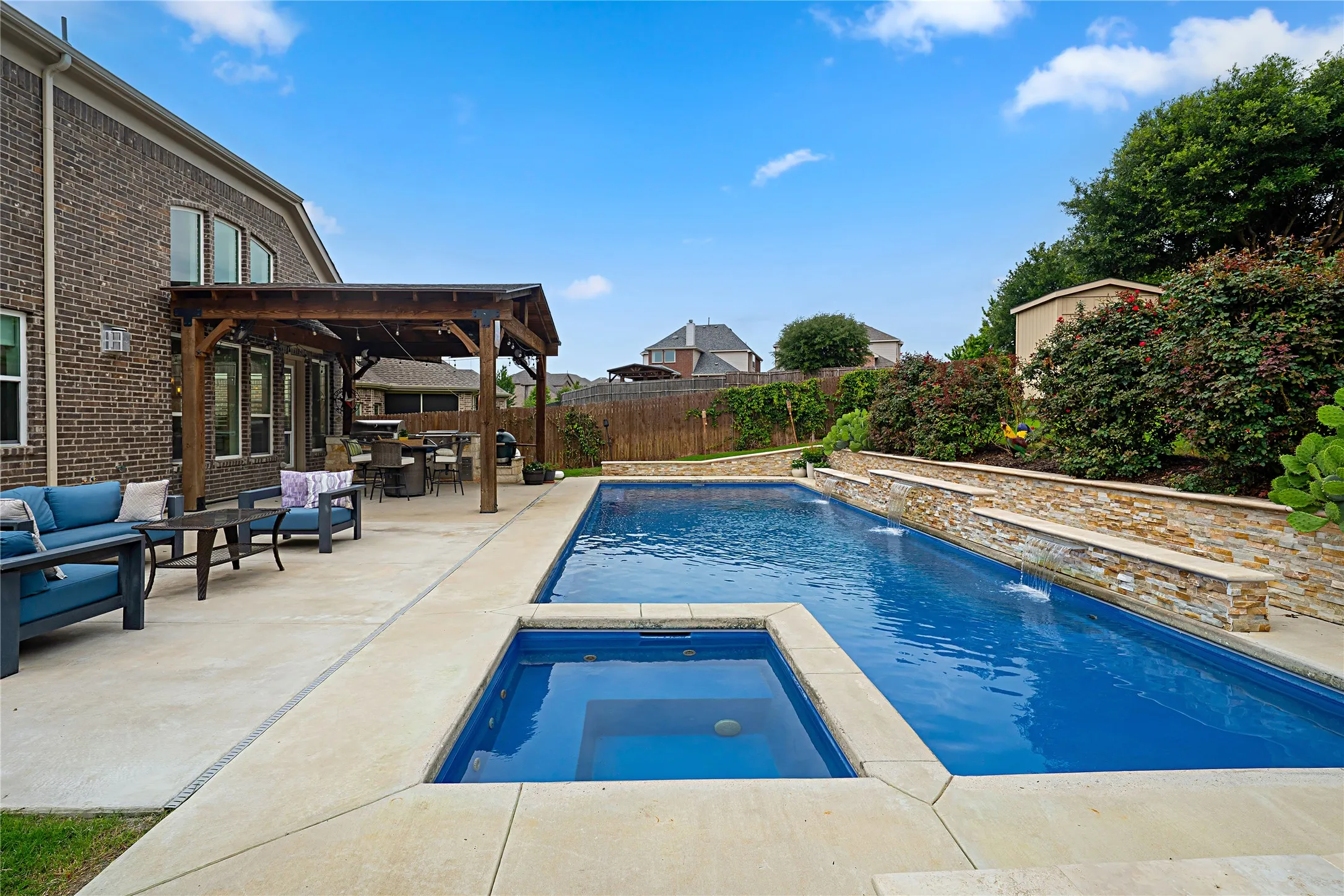 Single Family Residence For Sale in Denton County , 1204 Frisco Hills Boulevard, Little Elm, Texas 75068, 5 Bedroom, 5 Bathroom, 2 Garage spaces, 3,643 Sqft, built in 2022, mls#21254186, Real Estate Agent in Little Elm, Homes For Sale in Denton county, Homes For Sale in Little Elm, Realtor in Little Elm Texas, Real Estate Brokerage Independent Realty Texas, Luminita Cordes Realtor