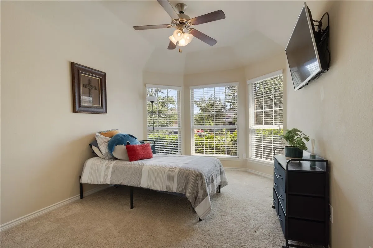 Single Family Residence For Sale in Collin County , 1125 Elizabeth Street, Anna, Texas 75409, 4 Bedroom, 2 Bathroom, 2 Garage spaces, 1,628 Sqft, built in 2017, mls#21254401, Real Estate Agent in Anna, Homes For Sale in Collin county, Homes For Sale in Anna, Realtor in Anna Texas, Real Estate Brokerage Independent Realty Texas, Luminita Cordes Realtor