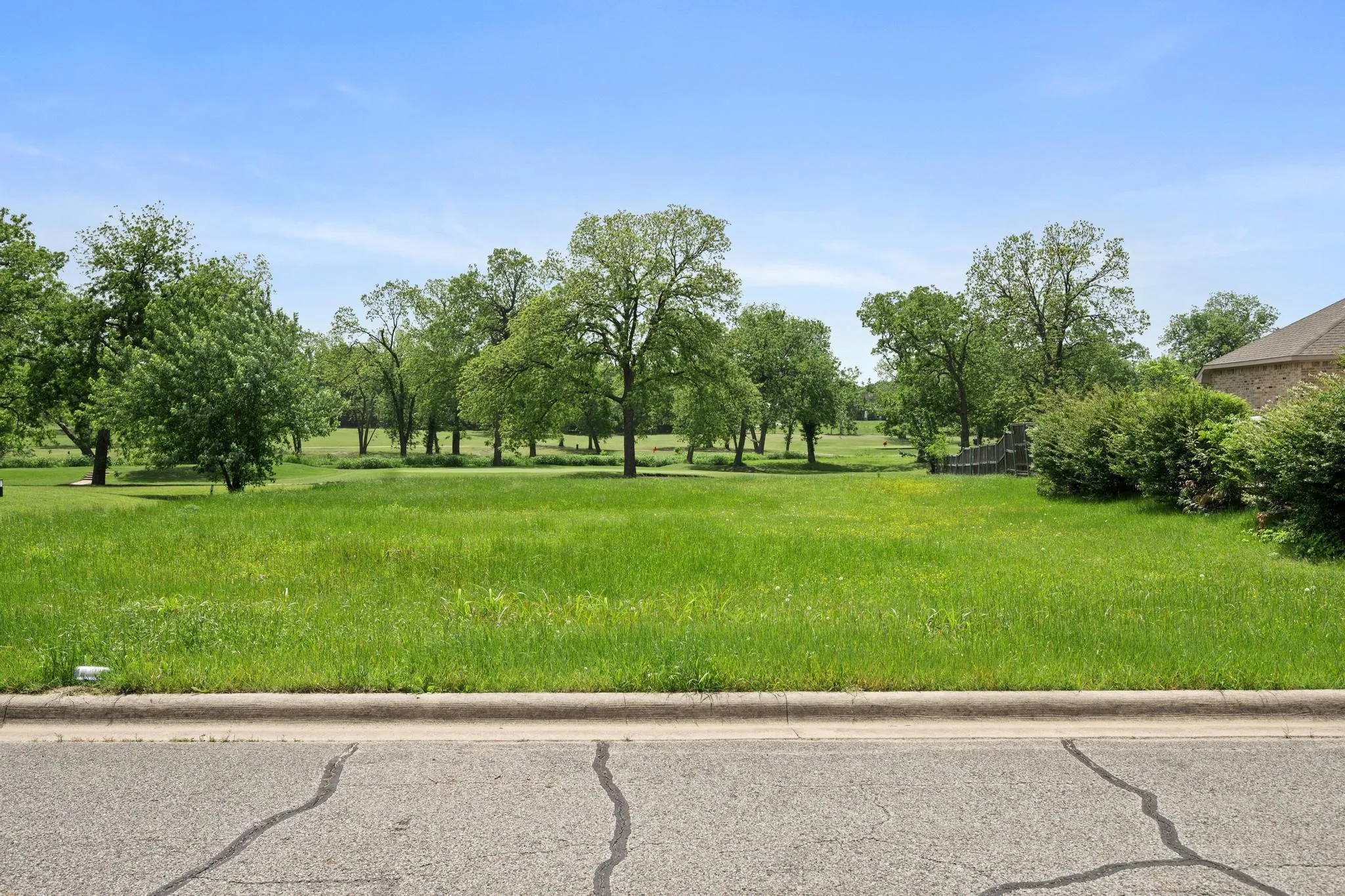 Improved Land For Sale in Fannin County , 1204 Pioneer Trail, Bonham, Texas 75418, 0, 0, Garage spaces, 0 Sqft, built in 0, mls#21251477, Real Estate Agent in Bonham, Homes For Sale in Fannin county, Homes For Sale in Bonham, Realtor in Bonham Texas, Real Estate Brokerage Independent Realty Texas, Luminita Cordes Realtor