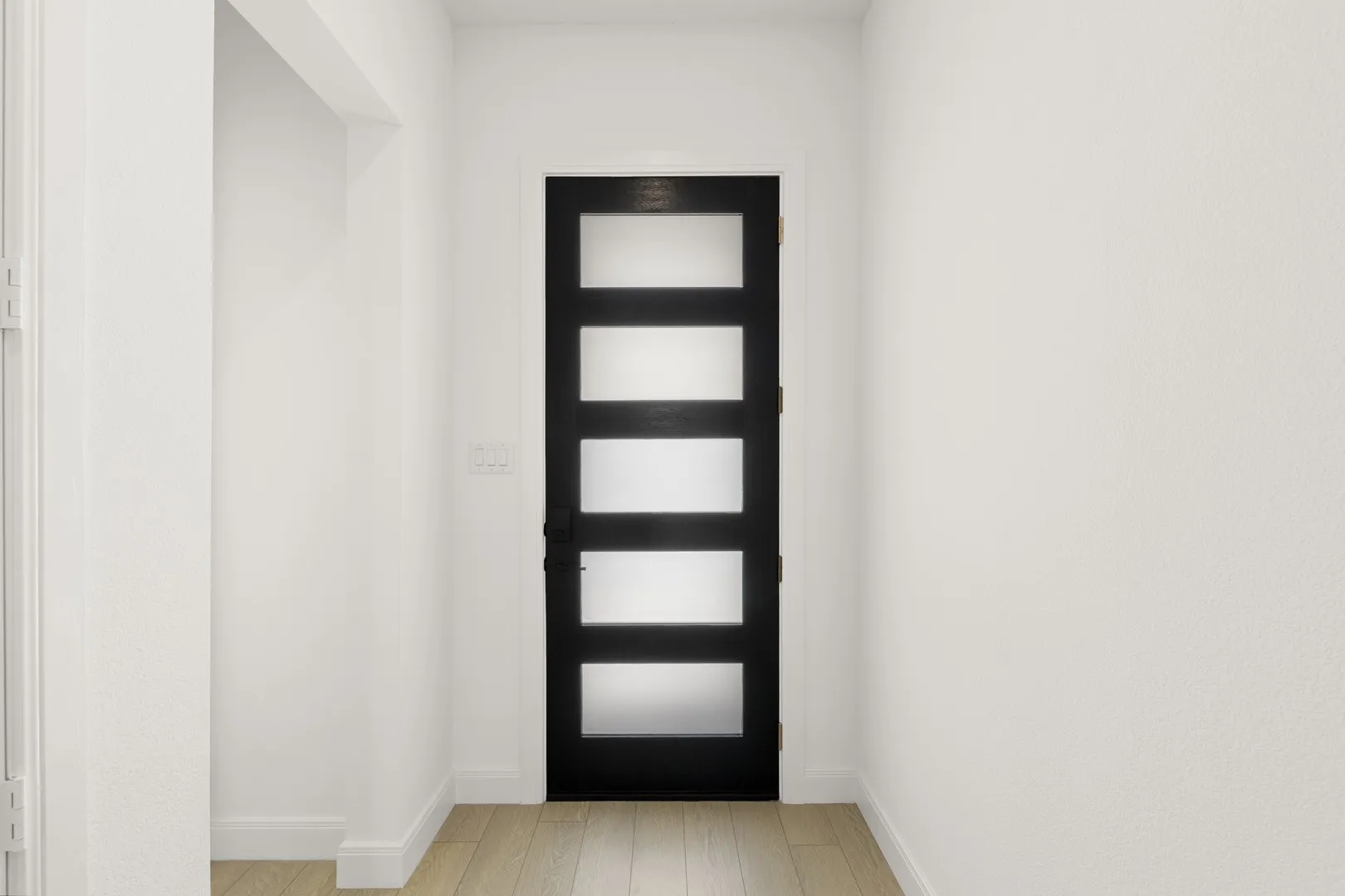 03. 5425 Varian - Entry