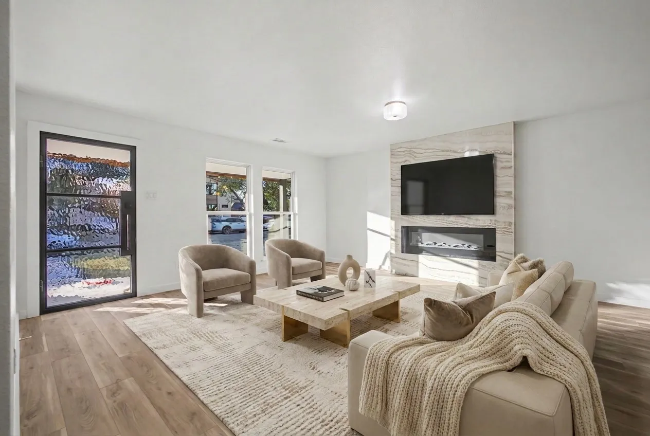 Single Family Residence For Sale in Dallas County , 7518 Caillet Street, Dallas, Texas 75209, 4 Bedroom, 3 Bathroom, 2 Garage spaces, 2,014 Sqft, built in 1948, mls#21245660, Real Estate Agent in Dallas, Homes For Sale in Dallas county, Homes For Sale in Dallas, Realtor in Dallas Texas, Real Estate Brokerage Independent Realty Texas, Luminita Cordes Realtor