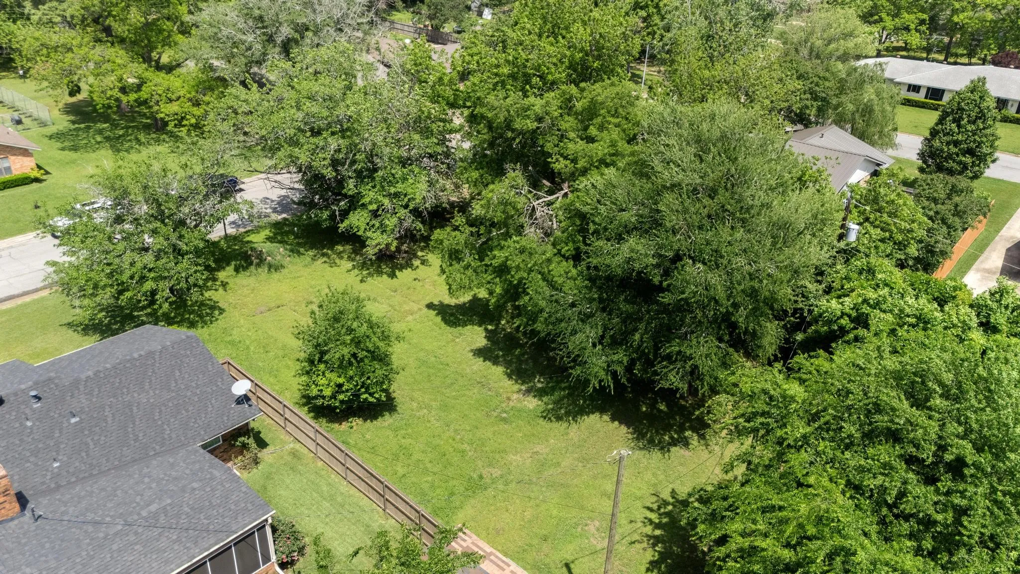 Unimproved Land For Sale in Fannin County , 602 Wes Michael Road, Bonham, Texas 75418, 0, 0, Garage spaces, 0 Sqft, built in 0, mls#21252556, Real Estate Agent in Bonham, Homes For Sale in Fannin county, Homes For Sale in Bonham, Realtor in Bonham Texas, Real Estate Brokerage Independent Realty Texas, Luminita Cordes Realtor