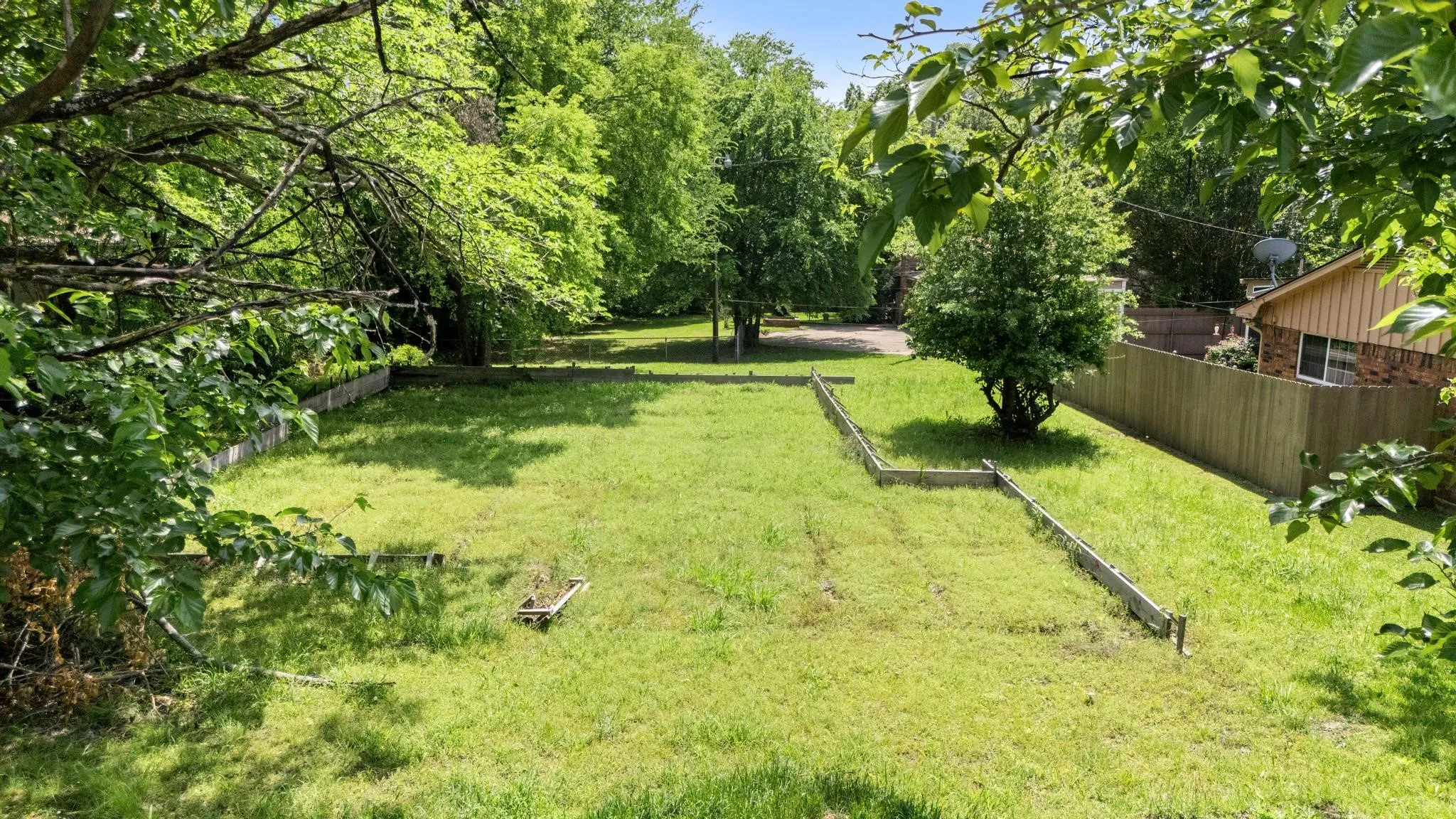 Unimproved Land For Sale in Fannin County , 602 Wes Michael Road, Bonham, Texas 75418, 0, 0, Garage spaces, 0 Sqft, built in 0, mls#21252556, Real Estate Agent in Bonham, Homes For Sale in Fannin county, Homes For Sale in Bonham, Realtor in Bonham Texas, Real Estate Brokerage Independent Realty Texas, Luminita Cordes Realtor