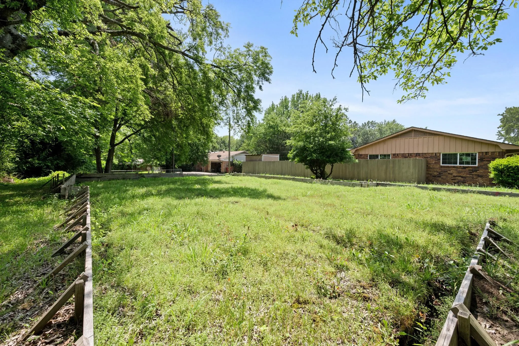 Unimproved Land For Sale in Fannin County , 602 Wes Michael Road, Bonham, Texas 75418, 0, 0, Garage spaces, 0 Sqft, built in 0, mls#21252556, Real Estate Agent in Bonham, Homes For Sale in Fannin county, Homes For Sale in Bonham, Realtor in Bonham Texas, Real Estate Brokerage Independent Realty Texas, Luminita Cordes Realtor