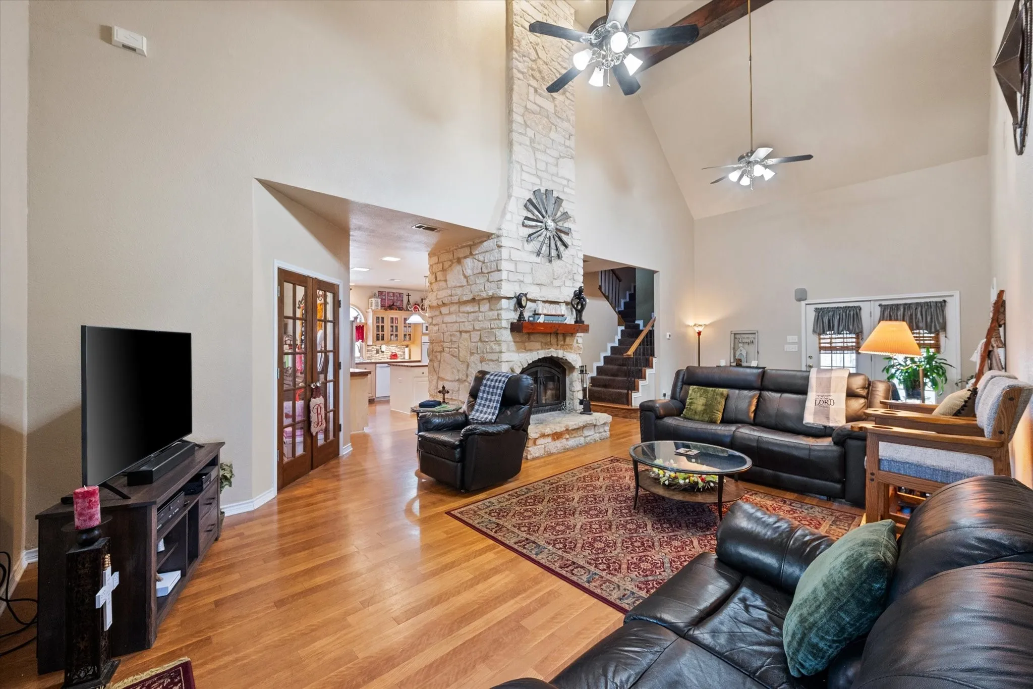 Single Family Residence For Sale in Navarro County , 4070 Fm 2452, Corsicana, Texas 75110, 3 Bedroom, 3 Bathroom, 2 Garage spaces, 2,974 Sqft, built in 1997, Price $595,900, mls#21249775, Real Estate Agent in Corsicana, Homes For Sale in Navarro county, Homes For Sale in Corsicana, Realtor in Corsicana Texas, Real Estate Brokerage Independent Realty Texas, Luminita Cordes Realtor