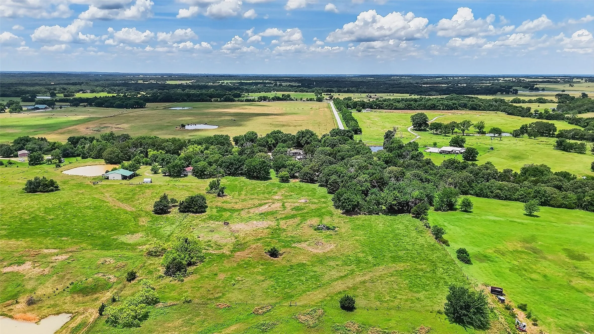 Manufactured Home For Sale in Grayson County , 2869 Ranch Road, Whitesboro, Texas 76273, 3 Bedroom, 2 Bathroom, Garage spaces, 1,512 Sqft, built in 2021, mls#21254269, Real Estate Agent in Whitesboro, Homes For Sale in Grayson county, Homes For Sale in Whitesboro, Realtor in Whitesboro Texas, Real Estate Brokerage Independent Realty Texas, Luminita Cordes Realtor