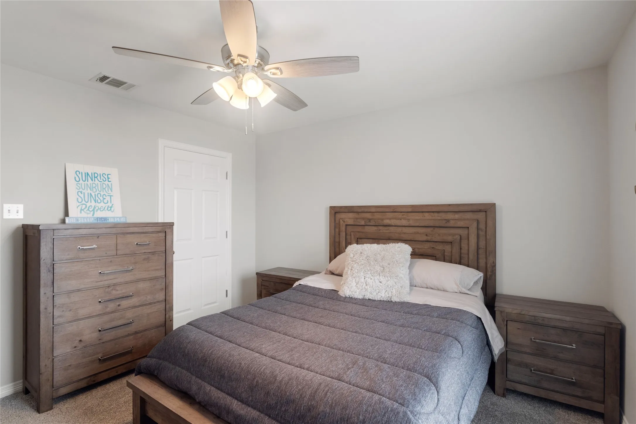 Single Family Residence For Sale in Hood County , 4511 Wildwood Circle, Granbury, Texas 76049, 3 Bedroom, 2 Bathroom, 2 Garage spaces, 1,837 Sqft, built in 2022, Preowned, mls#21252946, Real Estate Agent in Granbury, Homes For Sale in Hood county, Homes For Sale in Granbury, Realtor in Granbury Texas, Real Estate Brokerage Independent Realty Texas, Luminita Cordes Realtor
