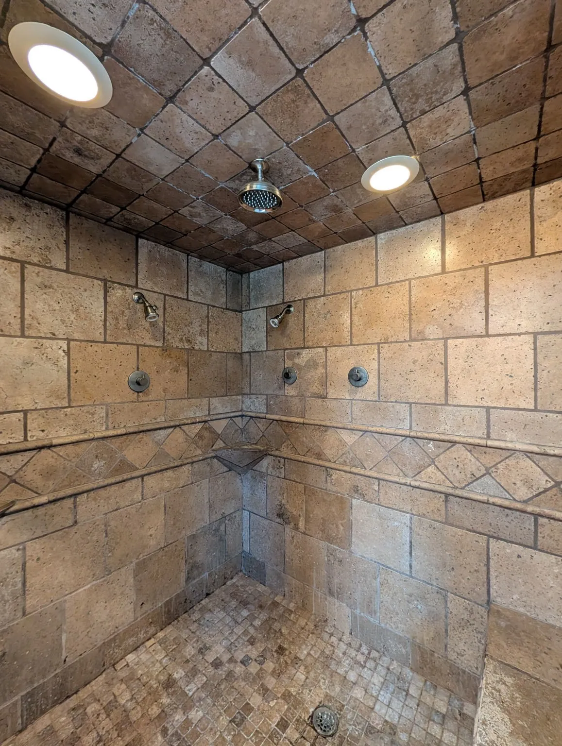 Single Family Residence For Sale in Smith County , 12360 Southhaven, Flint, Texas 75762, 3 Bedroom, 2 Bathroom, 2 Garage spaces, 2,876 Sqft, built in 2008, mls#21254070, Real Estate Agent in Flint, Homes For Sale in Smith county, Homes For Sale in Flint, Realtor in Flint Texas, Real Estate Brokerage Independent Realty Texas, Luminita Cordes Realtor