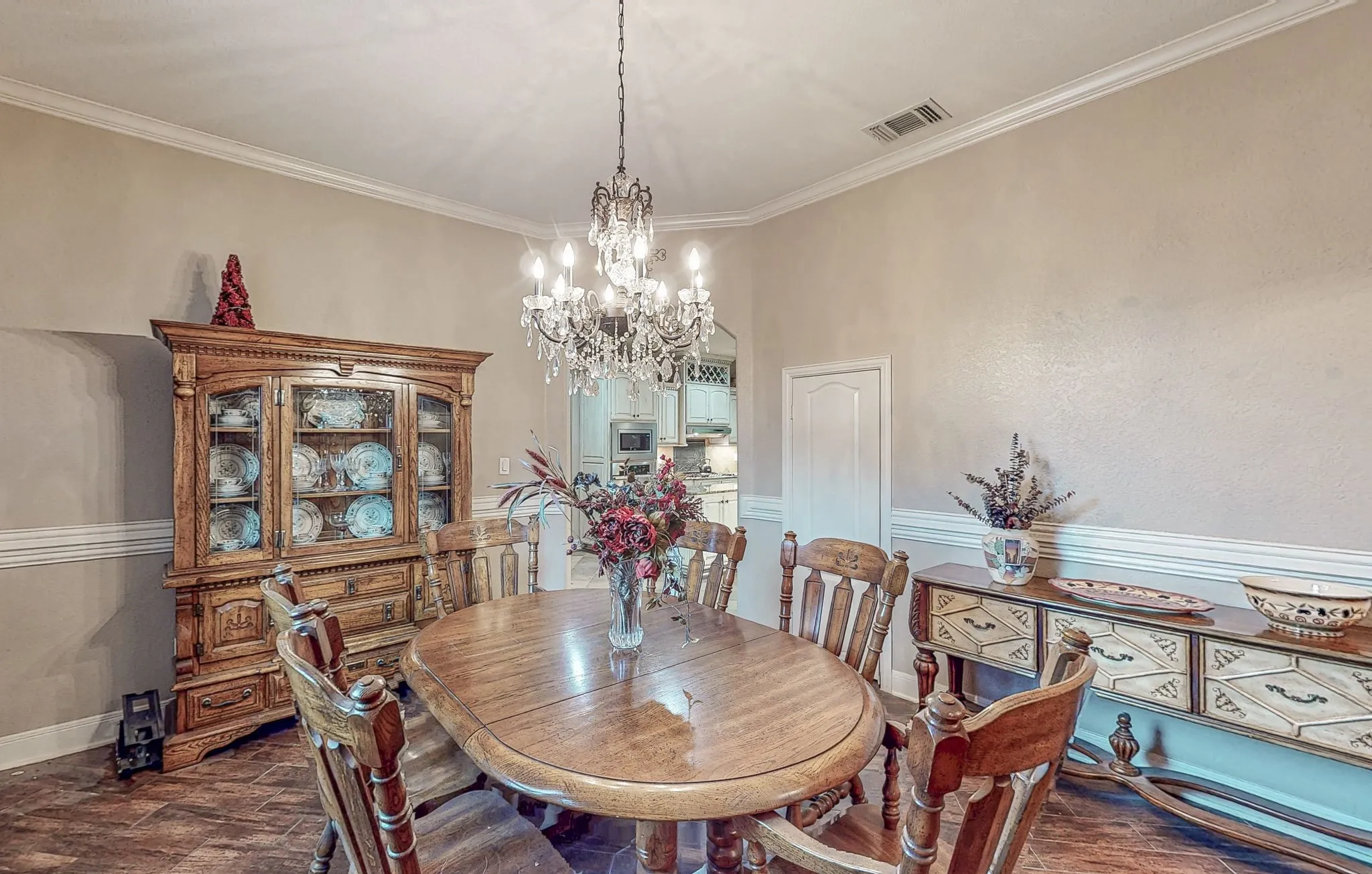 Single Family Residence For Sale in Smith County , 12360 Southhaven, Flint, Texas 75762, 3 Bedroom, 2 Bathroom, 2 Garage spaces, 2,876 Sqft, built in 2008, mls#21254070, Real Estate Agent in Flint, Homes For Sale in Smith county, Homes For Sale in Flint, Realtor in Flint Texas, Real Estate Brokerage Independent Realty Texas, Luminita Cordes Realtor