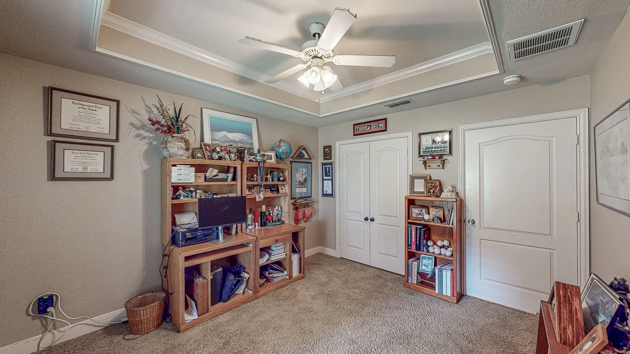 Single Family Residence For Sale in Smith County , 12360 Southhaven, Flint, Texas 75762, 3 Bedroom, 2 Bathroom, 2 Garage spaces, 2,876 Sqft, built in 2008, mls#21254070, Real Estate Agent in Flint, Homes For Sale in Smith county, Homes For Sale in Flint, Realtor in Flint Texas, Real Estate Brokerage Independent Realty Texas, Luminita Cordes Realtor