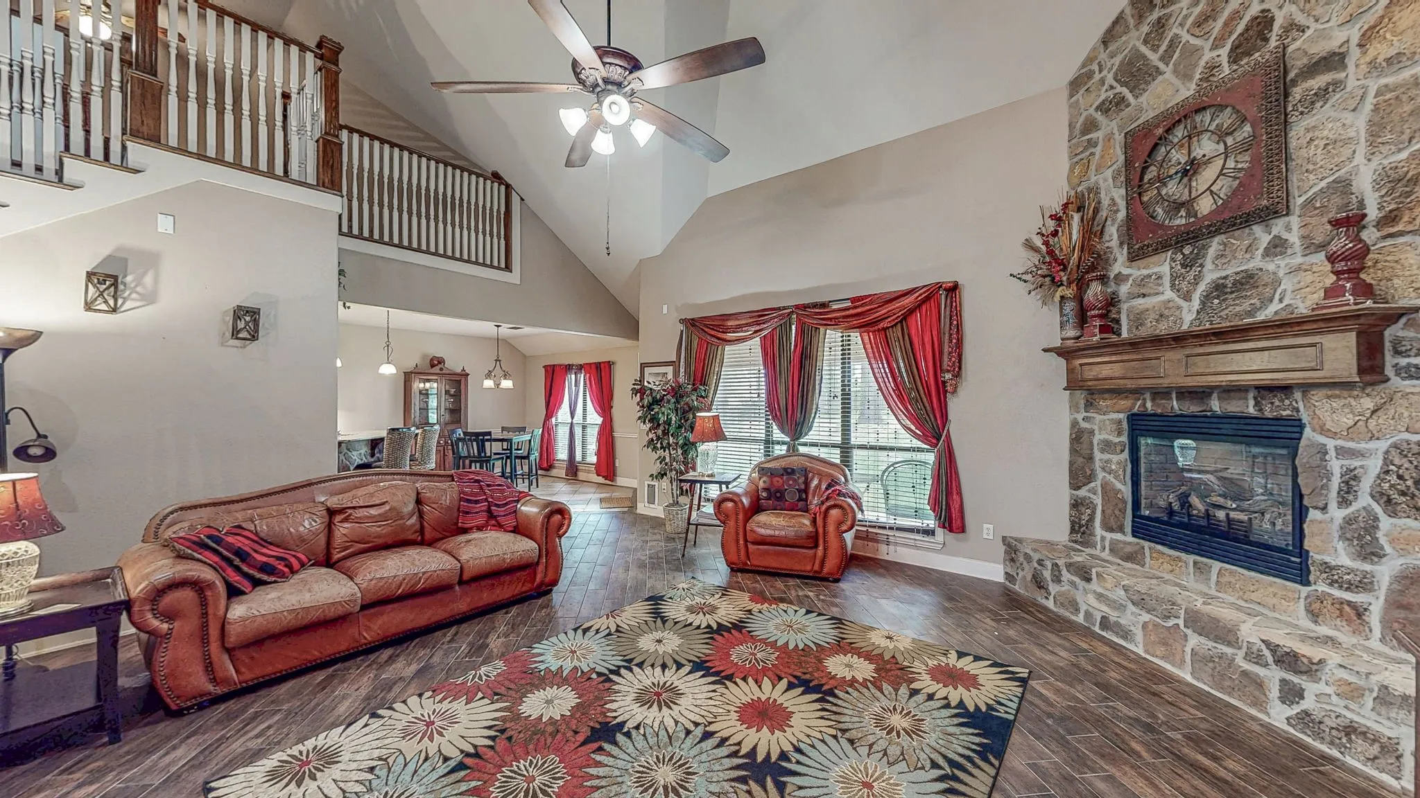 Single Family Residence For Sale in Smith County , 12360 Southhaven, Flint, Texas 75762, 3 Bedroom, 2 Bathroom, 2 Garage spaces, 2,876 Sqft, built in 2008, mls#21254070, Real Estate Agent in Flint, Homes For Sale in Smith county, Homes For Sale in Flint, Realtor in Flint Texas, Real Estate Brokerage Independent Realty Texas, Luminita Cordes Realtor