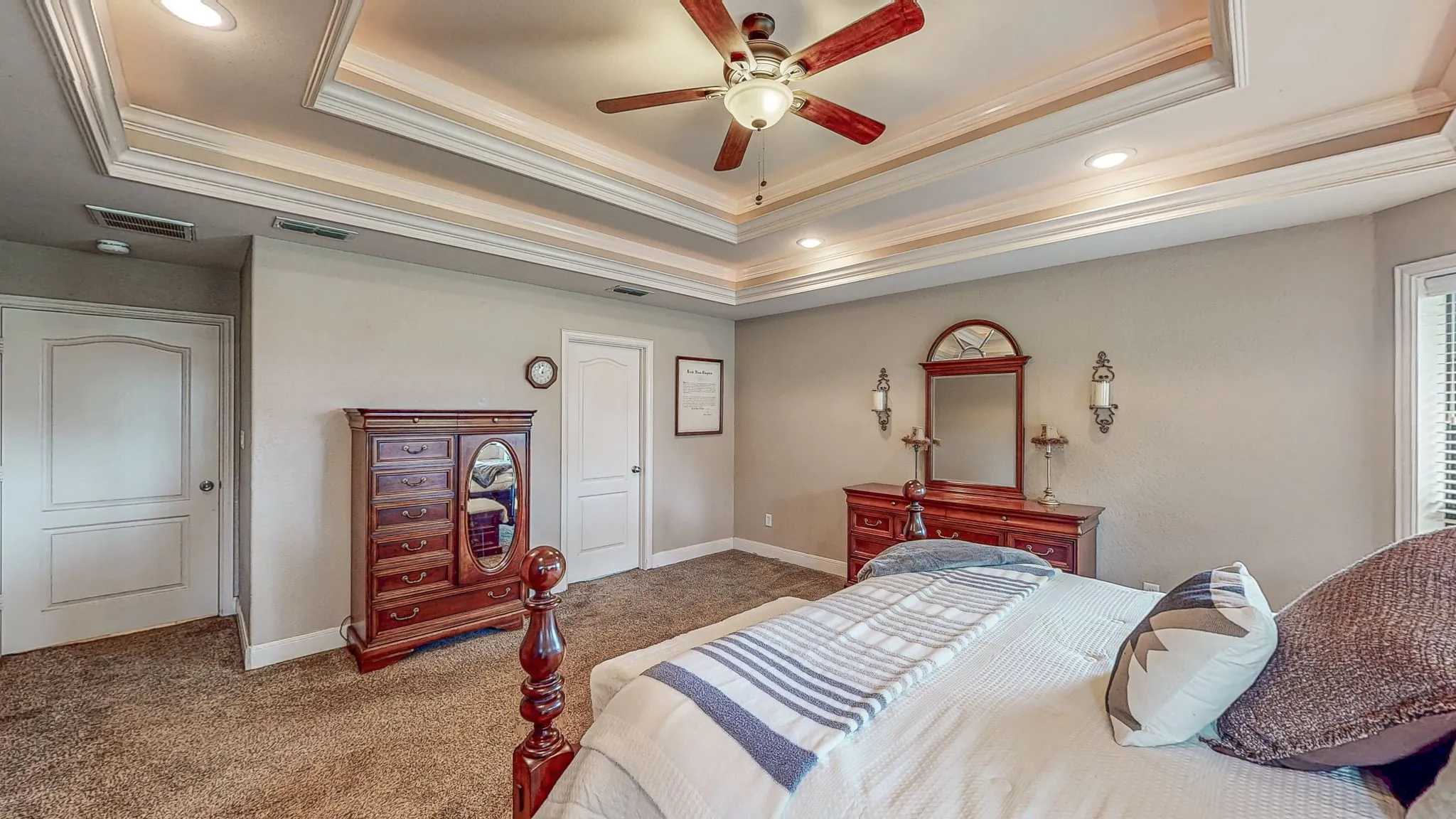 Single Family Residence For Sale in Smith County , 12360 Southhaven, Flint, Texas 75762, 3 Bedroom, 2 Bathroom, 2 Garage spaces, 2,876 Sqft, built in 2008, mls#21254070, Real Estate Agent in Flint, Homes For Sale in Smith county, Homes For Sale in Flint, Realtor in Flint Texas, Real Estate Brokerage Independent Realty Texas, Luminita Cordes Realtor