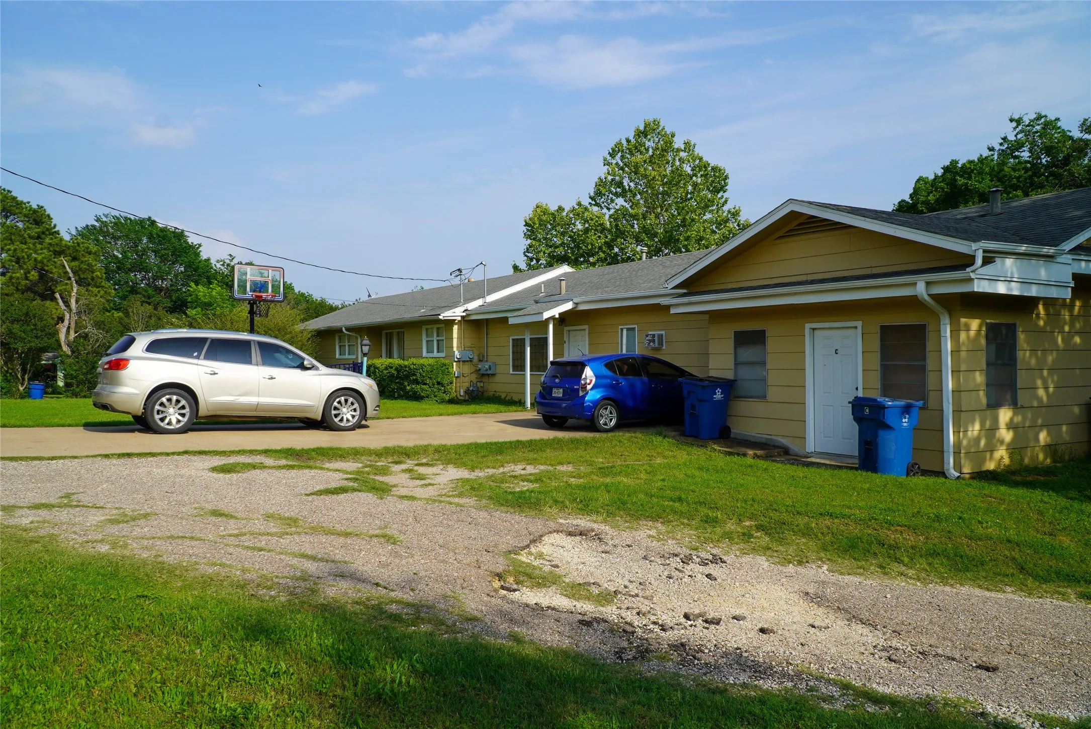 Quadruplex For Sale in Johnson County , 109 E 4th Street, Keene, Texas 76059, 0, 0, Garage spaces, 0 Sqft, built in 1970, Preowned, Price $350,000, mls#21254567, Real Estate Agent in Keene, Homes For Sale in Johnson county, Homes For Sale in Keene, Realtor in Keene Texas, Real Estate Brokerage Independent Realty Texas, Luminita Cordes Realtor