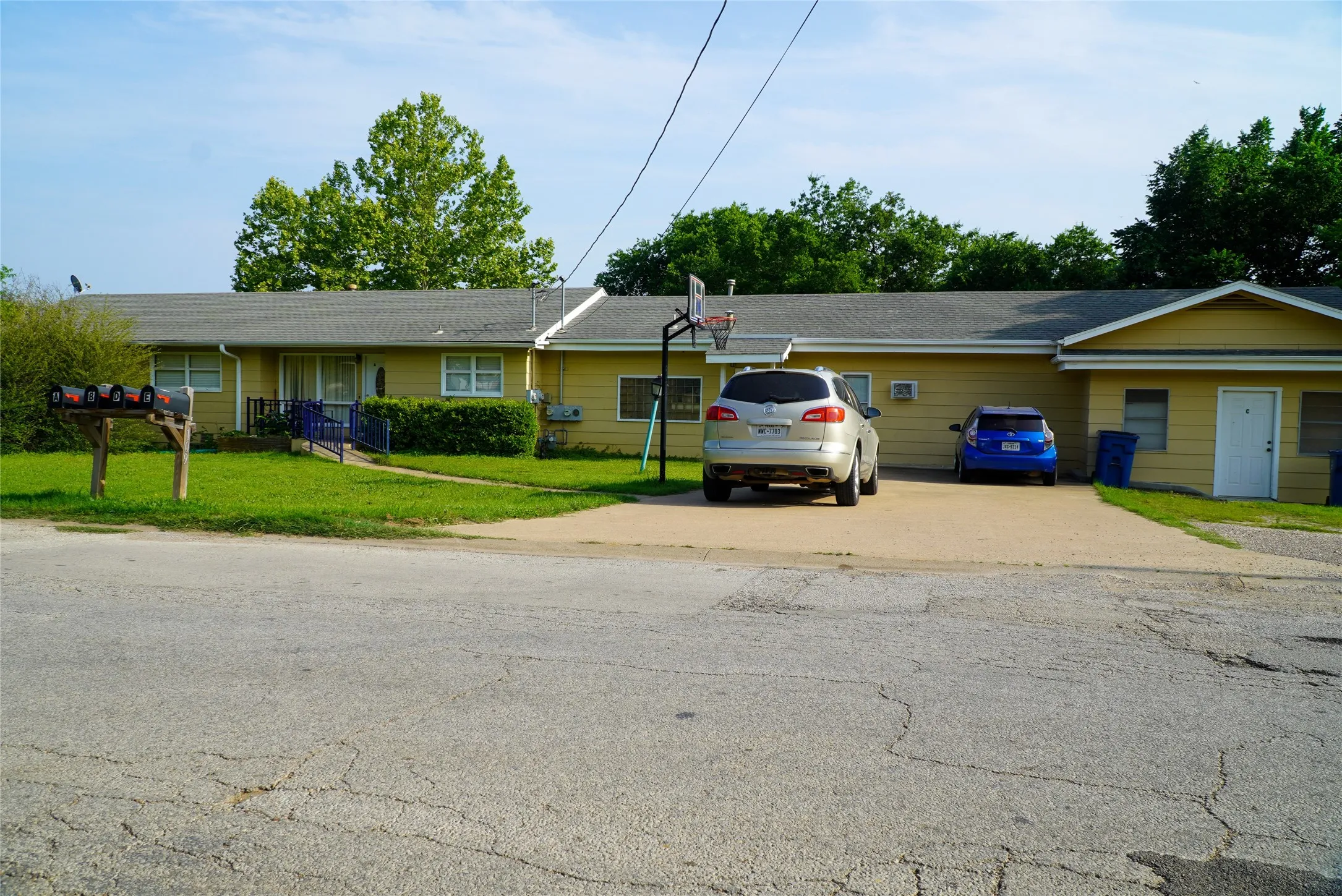 Quadruplex For Sale in Johnson County , 109 E 4th Street, Keene, Texas 76059, 0, 0, Garage spaces, 0 Sqft, built in 1970, Preowned, Price $350,000, mls#21254567, Real Estate Agent in Keene, Homes For Sale in Johnson county, Homes For Sale in Keene, Realtor in Keene Texas, Real Estate Brokerage Independent Realty Texas, Luminita Cordes Realtor