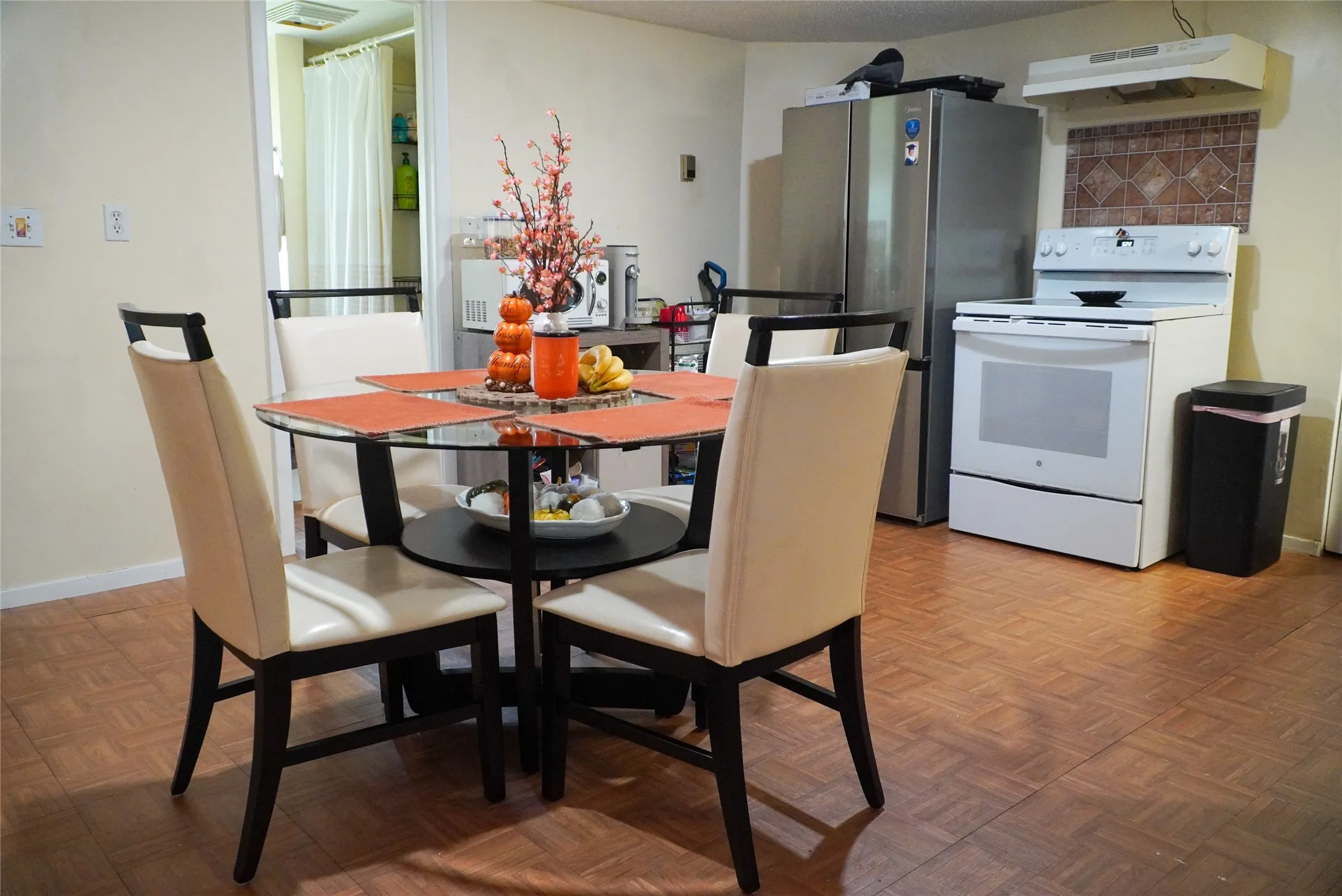 Quadruplex For Sale in Johnson County , 109 E 4th Street, Keene, Texas 76059, 0, 0, Garage spaces, 0 Sqft, built in 1970, Preowned, Price $350,000, mls#21254567, Real Estate Agent in Keene, Homes For Sale in Johnson county, Homes For Sale in Keene, Realtor in Keene Texas, Real Estate Brokerage Independent Realty Texas, Luminita Cordes Realtor