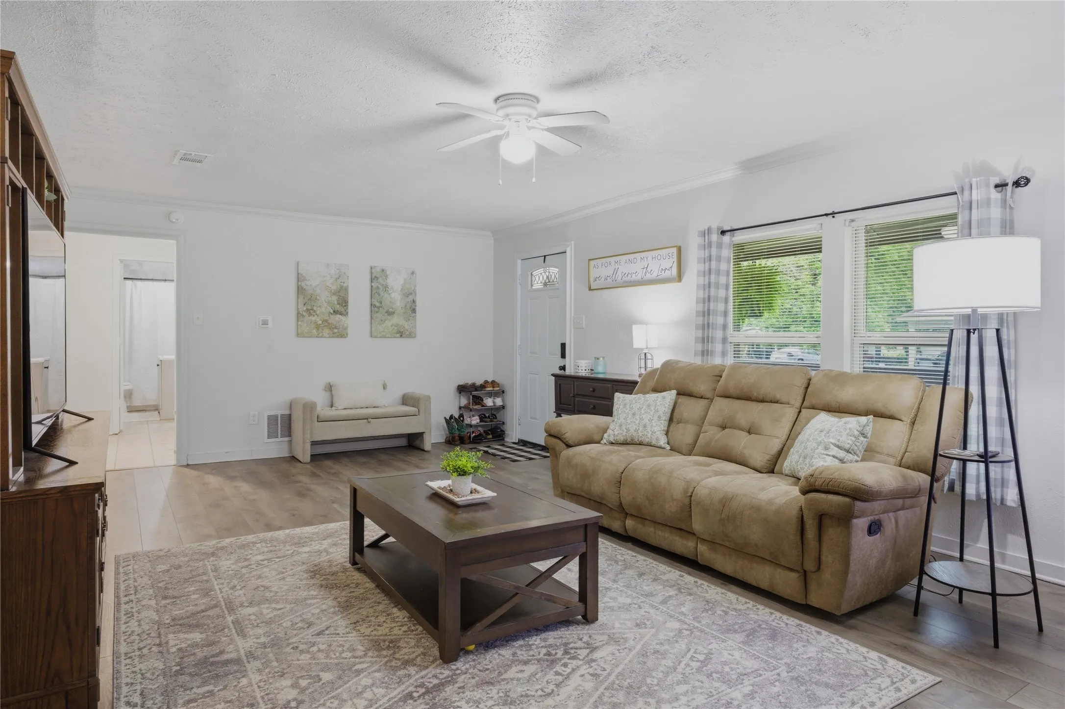 Single Family Residence For Sale in Delta County , 448 W Waco Avenue, Cooper, Texas 75432, 3 Bedroom, 1 Bathroom, 1 Garage spaces, 1,665 Sqft, built in 1950, Preowned, mls#21254606, Real Estate Agent in Cooper, Homes For Sale in Delta county, Homes For Sale in Cooper, Realtor in Cooper Texas, Real Estate Brokerage Independent Realty Texas, Luminita Cordes Realtor