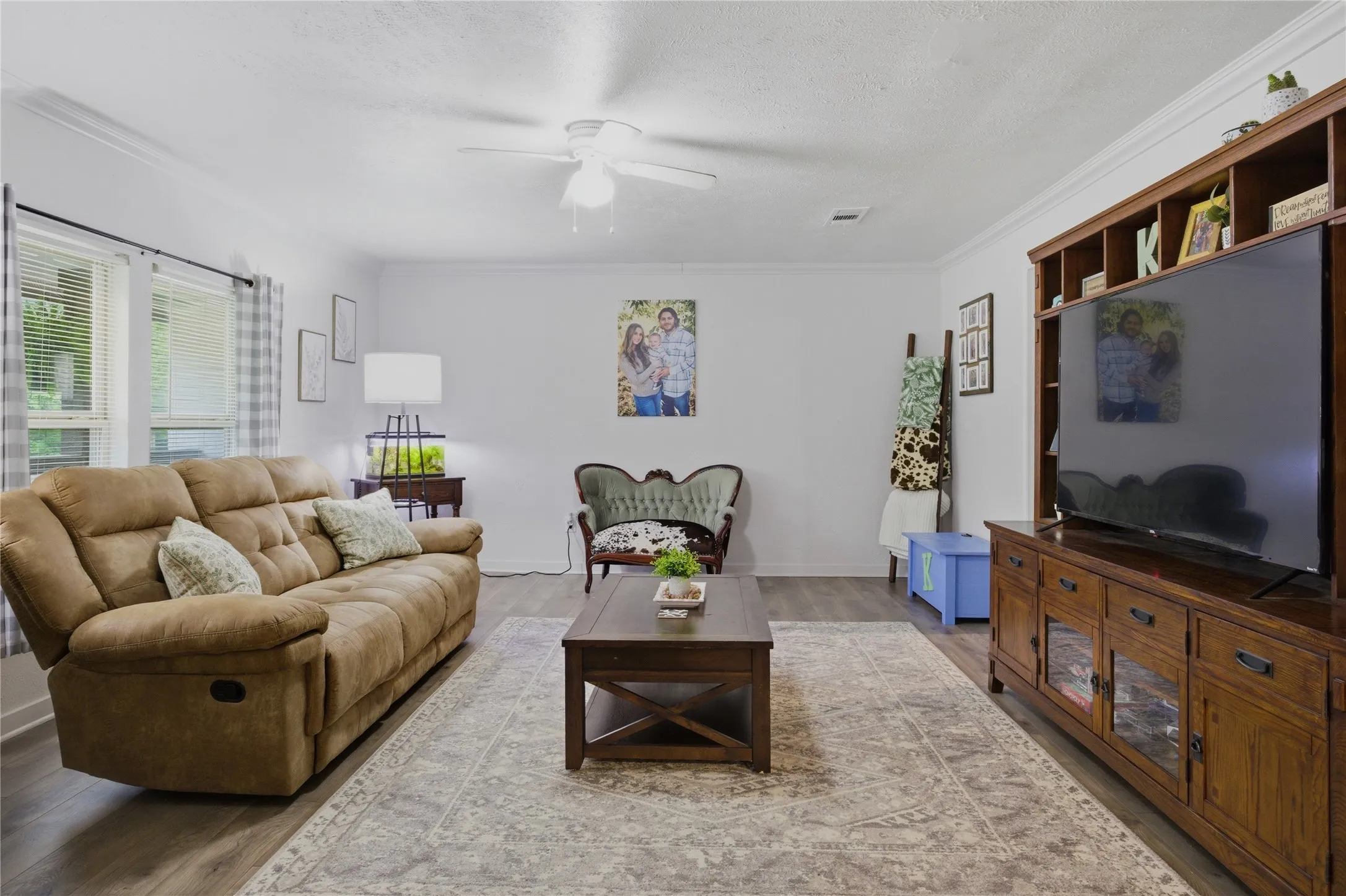 Single Family Residence For Sale in Delta County , 448 W Waco Avenue, Cooper, Texas 75432, 3 Bedroom, 1 Bathroom, 1 Garage spaces, 1,665 Sqft, built in 1950, Preowned, mls#21254606, Real Estate Agent in Cooper, Homes For Sale in Delta county, Homes For Sale in Cooper, Realtor in Cooper Texas, Real Estate Brokerage Independent Realty Texas, Luminita Cordes Realtor