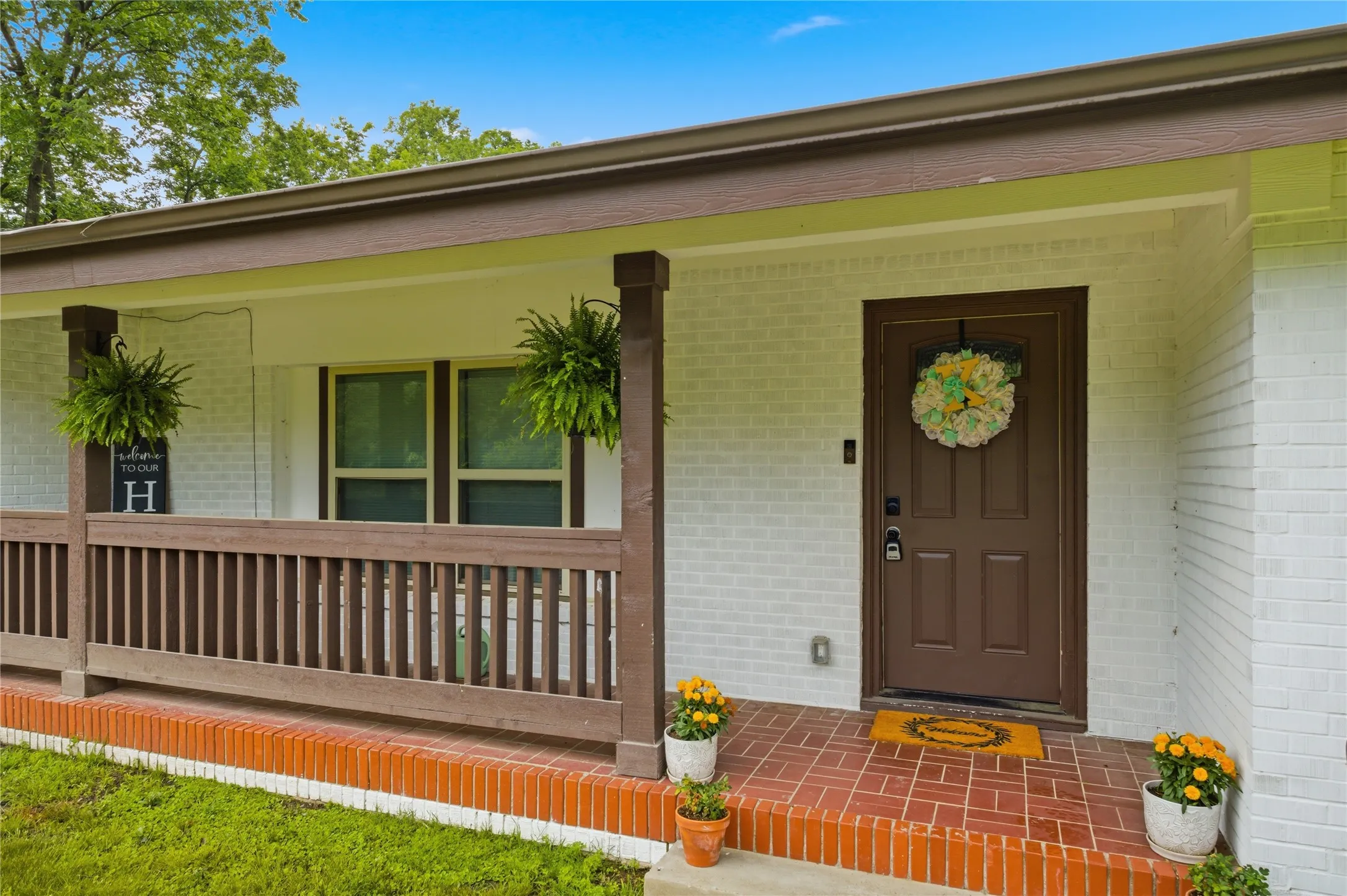 Single Family Residence For Sale in Delta County , 448 W Waco Avenue, Cooper, Texas 75432, 3 Bedroom, 1 Bathroom, 1 Garage spaces, 1,665 Sqft, built in 1950, Preowned, mls#21254606, Real Estate Agent in Cooper, Homes For Sale in Delta county, Homes For Sale in Cooper, Realtor in Cooper Texas, Real Estate Brokerage Independent Realty Texas, Luminita Cordes Realtor