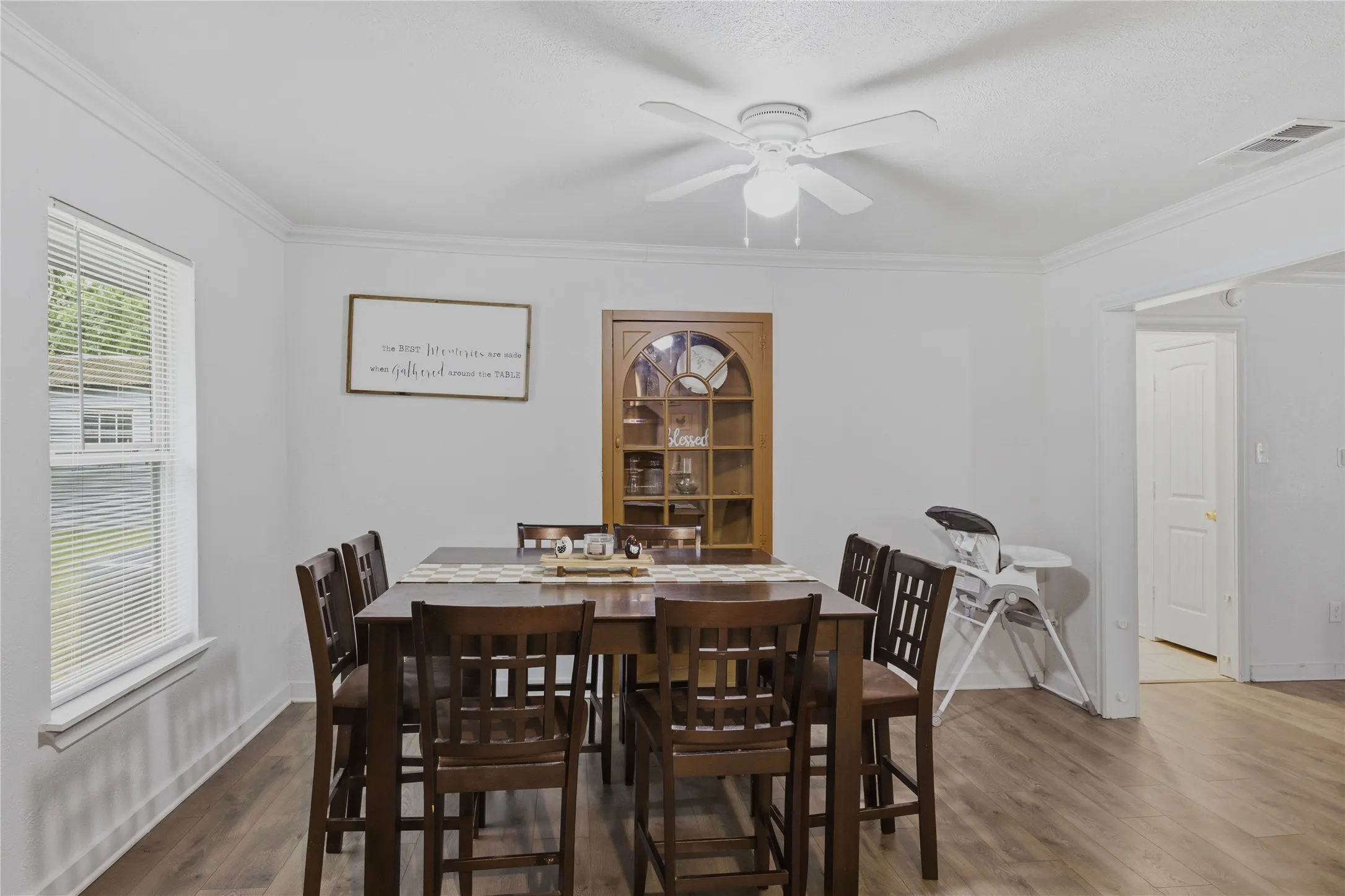 Single Family Residence For Sale in Delta County , 448 W Waco Avenue, Cooper, Texas 75432, 3 Bedroom, 1 Bathroom, 1 Garage spaces, 1,665 Sqft, built in 1950, Preowned, mls#21254606, Real Estate Agent in Cooper, Homes For Sale in Delta county, Homes For Sale in Cooper, Realtor in Cooper Texas, Real Estate Brokerage Independent Realty Texas, Luminita Cordes Realtor