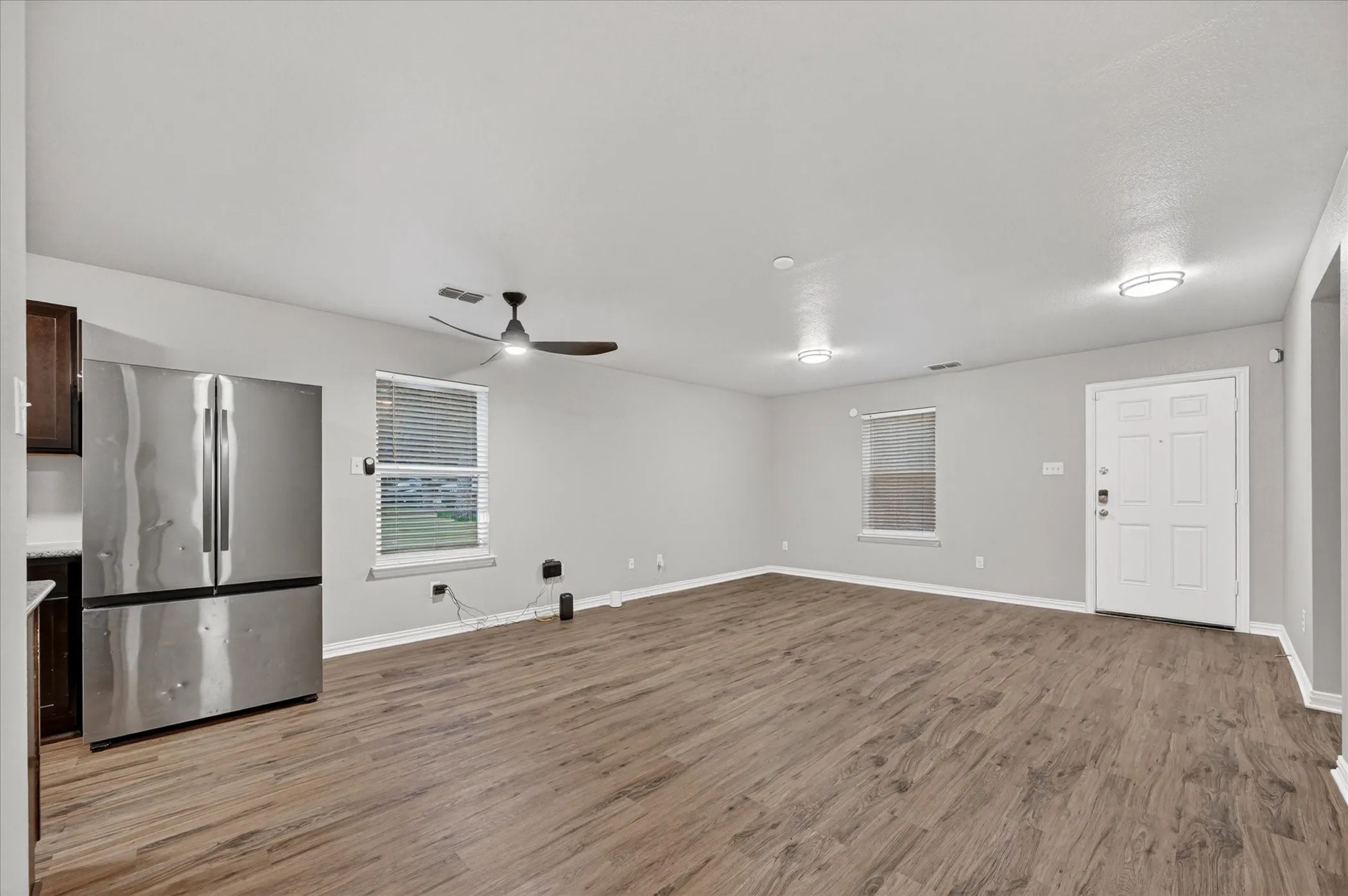 Single Family Residence For Sale in Tarrant County , 1249 Lindale Terrace, Pelican Bay, Texas 76020, 3 Bedrooms, 2 Bathrooms, Garage spaces, 1,090 Sqft, built in 2019, Price $218,000, mls#21254646, Real Estate Agent in Pelican Bay, Homes For Sale in Tarrant county, Homes For Sale in Pelican Bay, Realtor in Pelican Bay Texas, Real Estate Brokerage Independent Realty Texas, Luminita Cordes Realtor