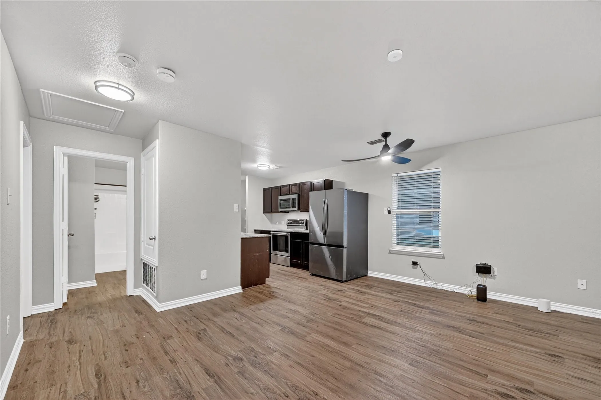 Single Family Residence For Sale in Tarrant County , 1249 Lindale Terrace, Pelican Bay, Texas 76020, 3 Bedrooms, 2 Bathrooms, Garage spaces, 1,090 Sqft, built in 2019, Price $218,000, mls#21254646, Real Estate Agent in Pelican Bay, Homes For Sale in Tarrant county, Homes For Sale in Pelican Bay, Realtor in Pelican Bay Texas, Real Estate Brokerage Independent Realty Texas, Luminita Cordes Realtor