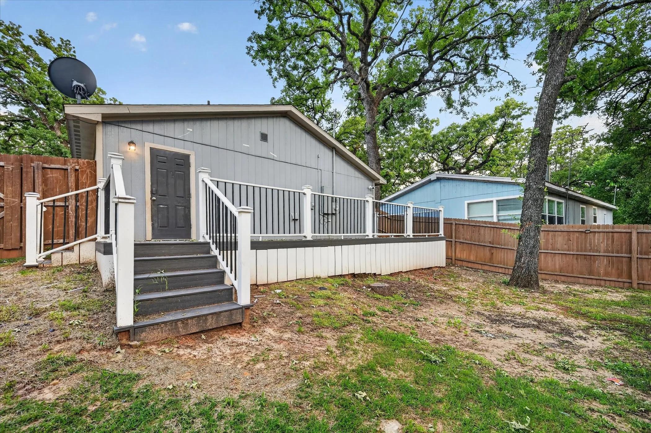 Single Family Residence For Sale in Tarrant County , 1249 Lindale Terrace, Pelican Bay, Texas 76020, 3 Bedrooms, 2 Bathrooms, Garage spaces, 1,090 Sqft, built in 2019, Price $218,000, mls#21254646, Real Estate Agent in Pelican Bay, Homes For Sale in Tarrant county, Homes For Sale in Pelican Bay, Realtor in Pelican Bay Texas, Real Estate Brokerage Independent Realty Texas, Luminita Cordes Realtor
