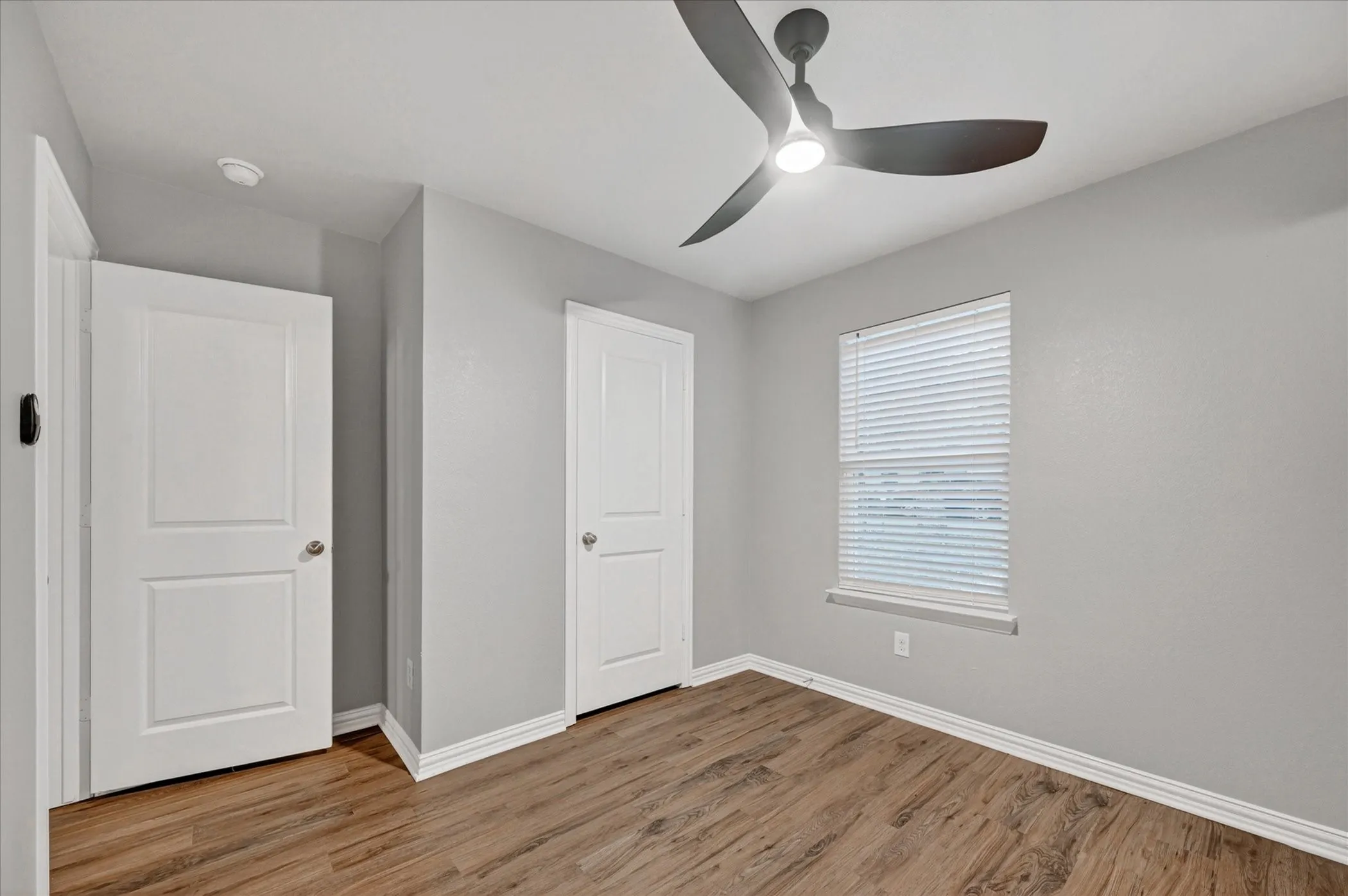 Single Family Residence For Sale in Tarrant County , 1249 Lindale Terrace, Pelican Bay, Texas 76020, 3 Bedrooms, 2 Bathrooms, Garage spaces, 1,090 Sqft, built in 2019, Price $218,000, mls#21254646, Real Estate Agent in Pelican Bay, Homes For Sale in Tarrant county, Homes For Sale in Pelican Bay, Realtor in Pelican Bay Texas, Real Estate Brokerage Independent Realty Texas, Luminita Cordes Realtor