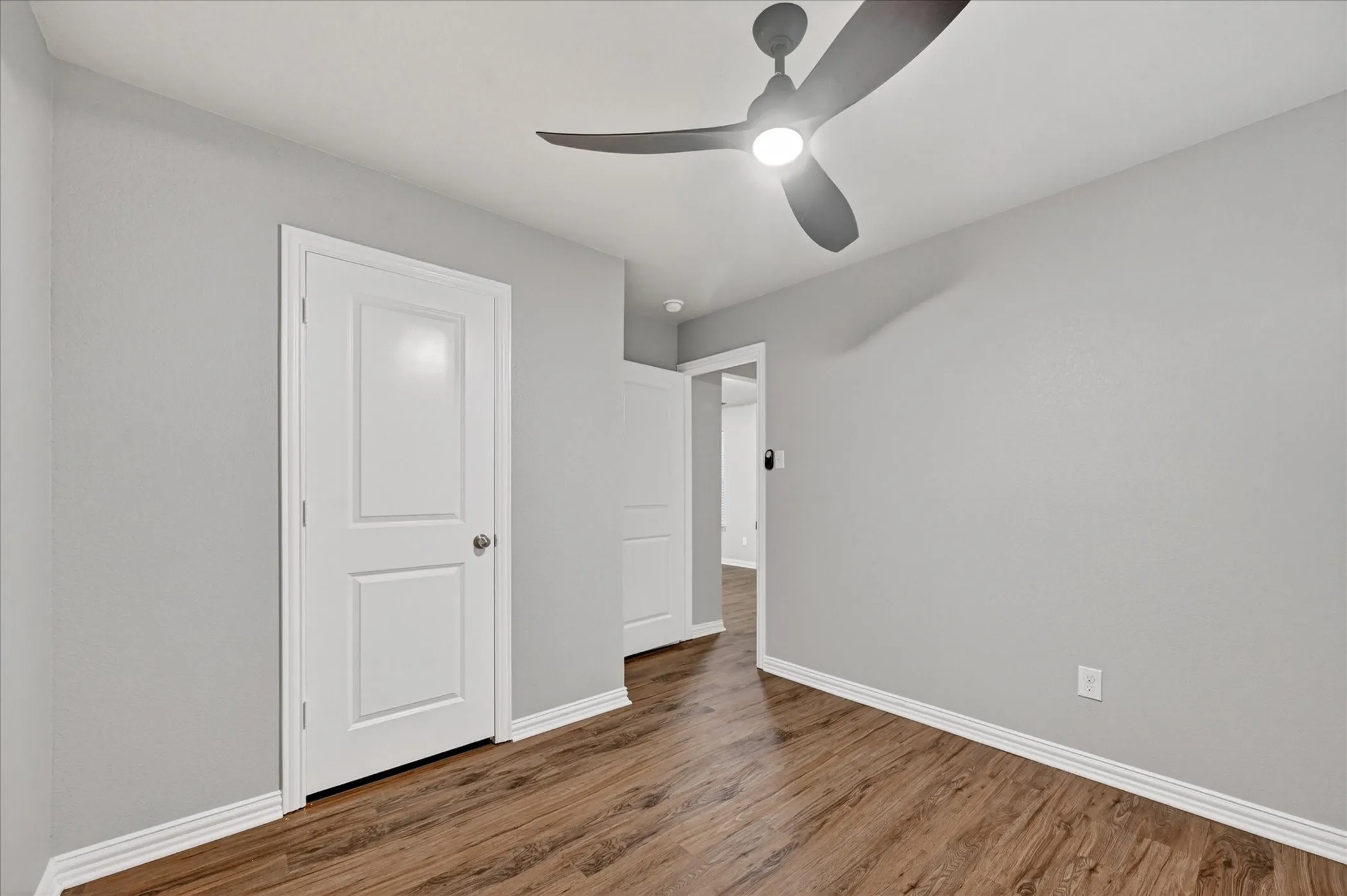 Single Family Residence For Sale in Tarrant County , 1249 Lindale Terrace, Pelican Bay, Texas 76020, 3 Bedrooms, 2 Bathrooms, Garage spaces, 1,090 Sqft, built in 2019, Price $218,000, mls#21254646, Real Estate Agent in Pelican Bay, Homes For Sale in Tarrant county, Homes For Sale in Pelican Bay, Realtor in Pelican Bay Texas, Real Estate Brokerage Independent Realty Texas, Luminita Cordes Realtor