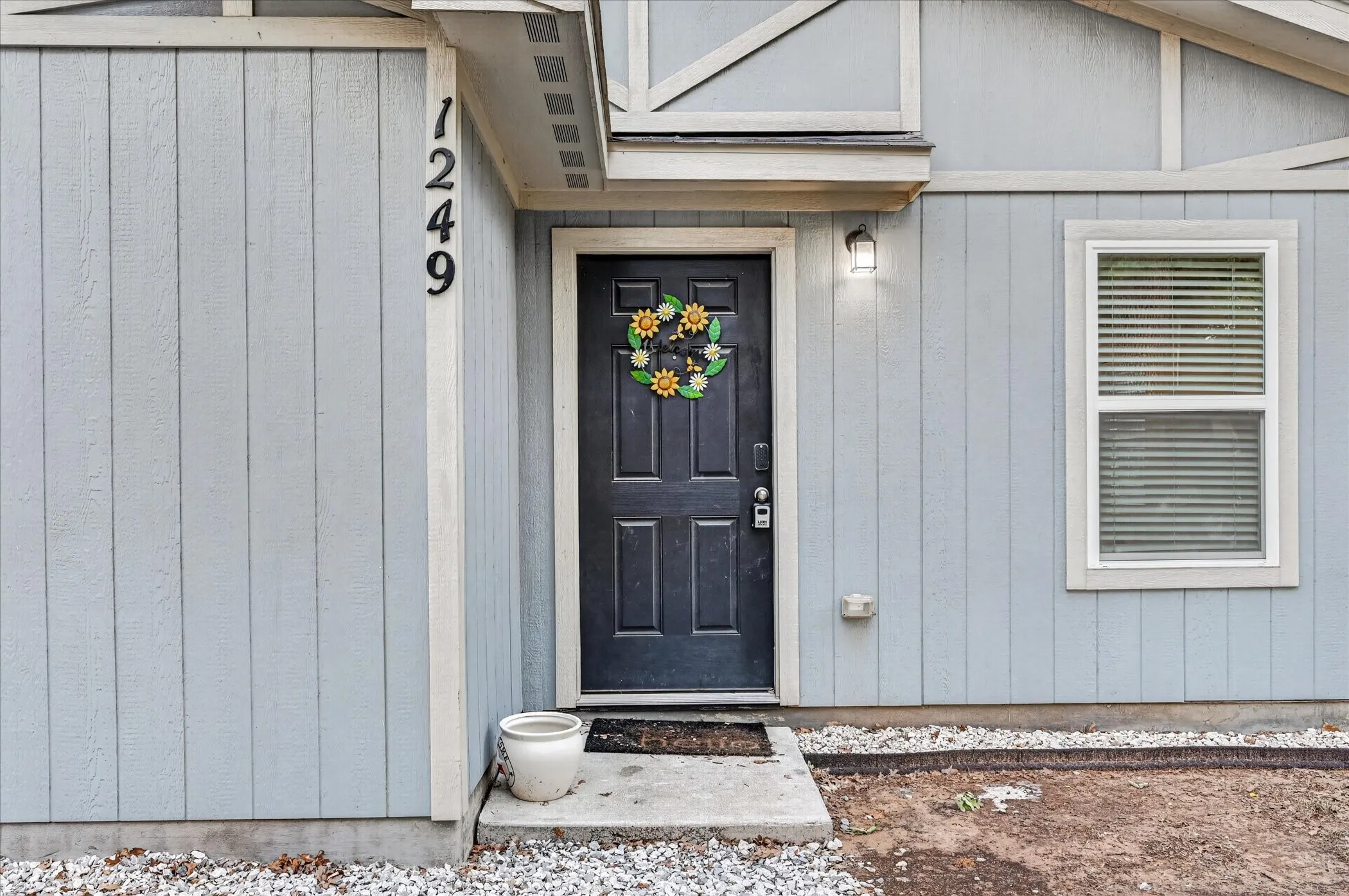 Single Family Residence For Sale in Tarrant County , 1249 Lindale Terrace, Pelican Bay, Texas 76020, 3 Bedrooms, 2 Bathrooms, Garage spaces, 1,090 Sqft, built in 2019, Price $218,000, mls#21254646, Real Estate Agent in Pelican Bay, Homes For Sale in Tarrant county, Homes For Sale in Pelican Bay, Realtor in Pelican Bay Texas, Real Estate Brokerage Independent Realty Texas, Luminita Cordes Realtor