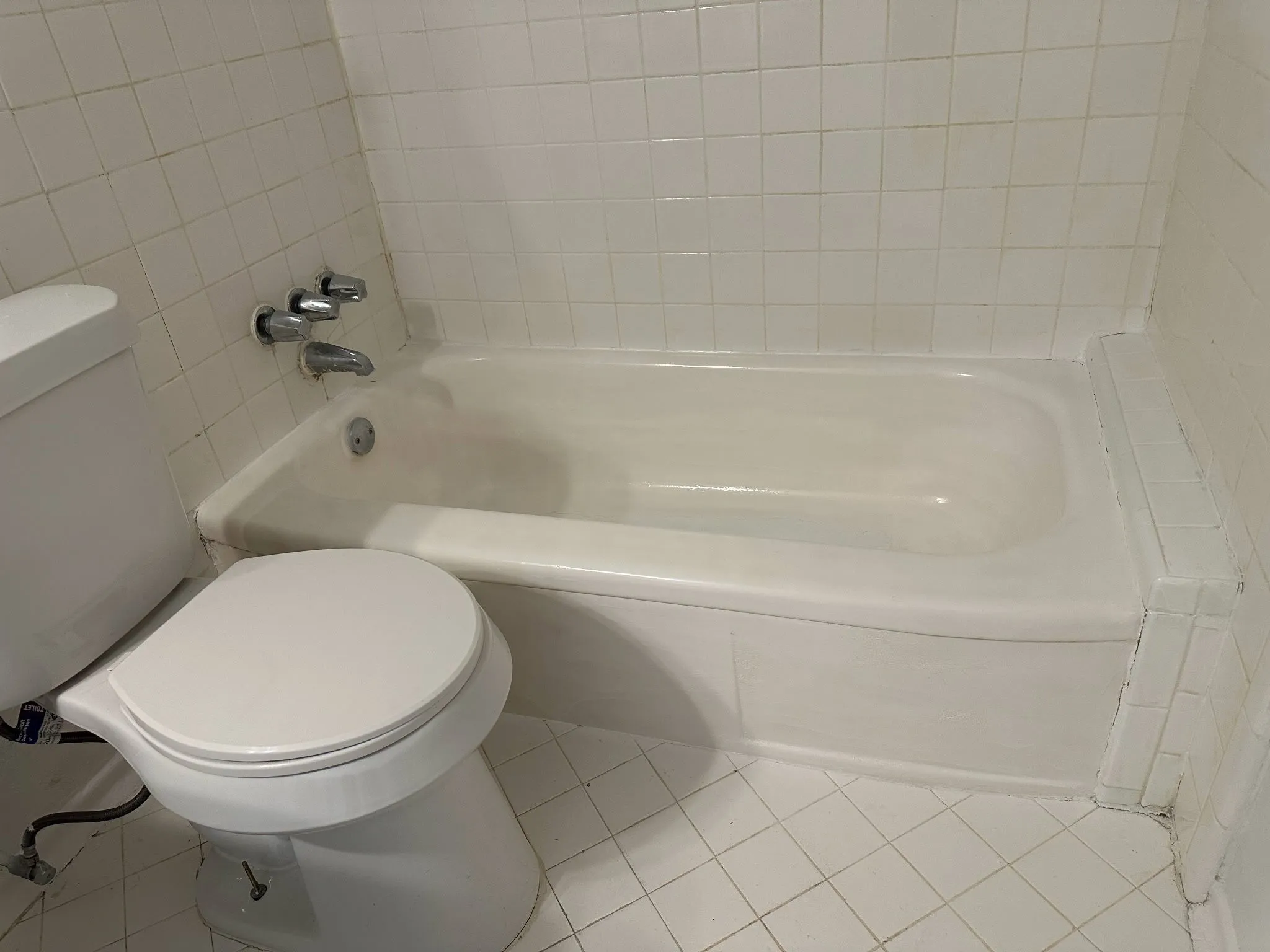 Apartment For Rent in Dallas County , 4115 Douglas Avenue 203, Dallas, Texas 75219, 1 Bedroom, 1 Bathroom, Garage spaces, 633 Sqft, built in 1950, Price $1,100, mls#21253785, Real Estate Agent in Dallas, Homes For Rent in Dallas county, Homes For Rent in Dallas, Realtor in Dallas Texas, Real Estate Brokerage Independent Realty Texas, Luminita Cordes Realtor