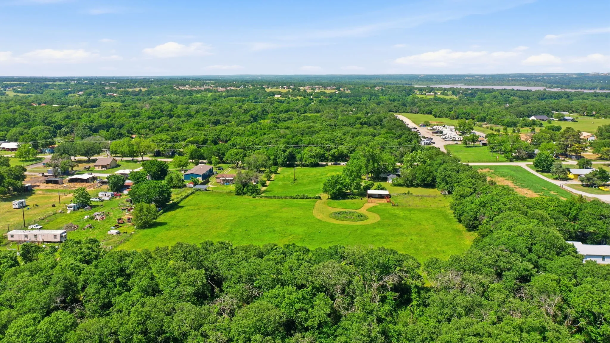 Single Family Residence For Sale in Tarrant County , 7485 Portwood Road, Azle, Texas 76020, 5 Bedroom, 3 Bathroom, 2 Garage spaces, 2,128 Sqft, built in 1972, Preowned, mls#21254291, Real Estate Agent in Azle, Homes For Sale in Tarrant county, Homes For Sale in Azle, Realtor in Azle Texas, Real Estate Brokerage Independent Realty Texas, Luminita Cordes Realtor
