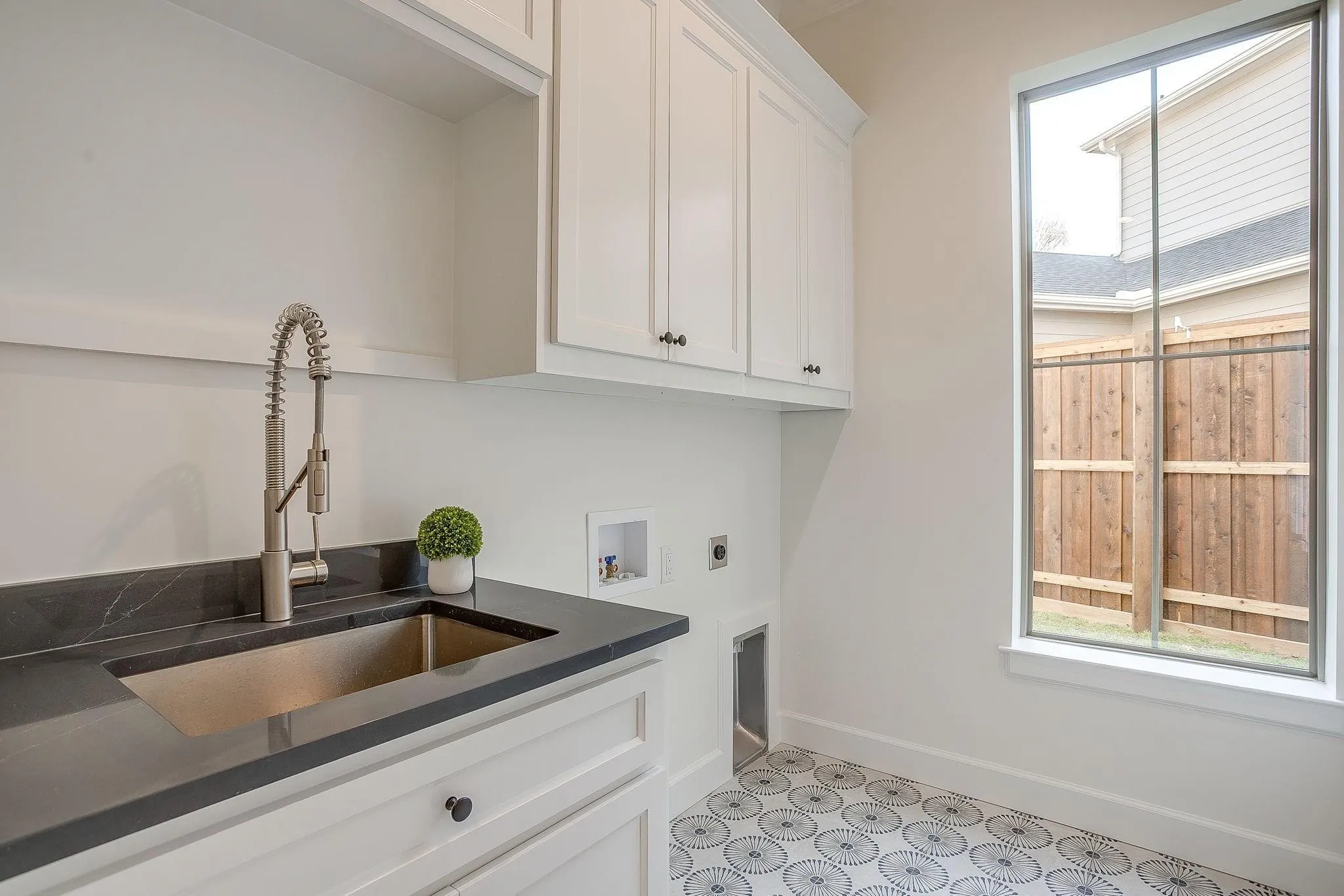 Single Family Residence For Sale in Tarrant County , 2947 Kosse Court, Grapevine, Texas 76051, 4 Bedroom, 4 Bathroom, 2 Garage spaces, 2,894 Sqft, built in 2025, New Construction - Complete, mls#21253914, Real Estate Agent in Grapevine, Homes For Sale in Tarrant county, Homes For Sale in Grapevine, Realtor in Grapevine Texas, Real Estate Brokerage Independent Realty Texas, Luminita Cordes Realtor