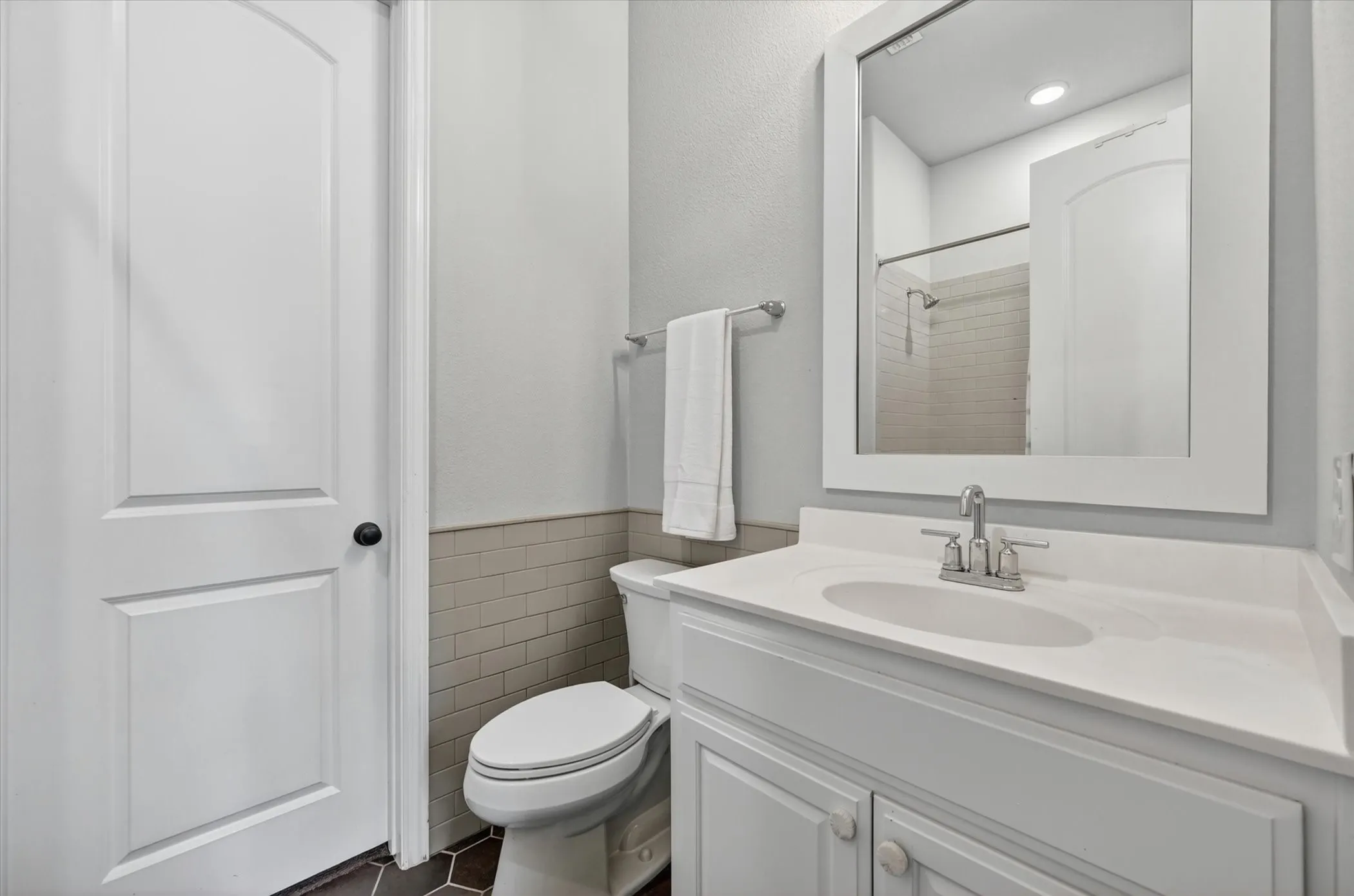 Single Family Residence For Sale in Denton County , 7108 Eagles Ridge Court, Argyle, Texas 76226, 4 Bedroom, 5 Bathroom, 3 Garage spaces, 3,794 Sqft, built in 2021, mls#21252029, Real Estate Agent in Argyle, Homes For Sale in Denton county, Homes For Sale in Argyle, Realtor in Argyle Texas, Real Estate Brokerage Independent Realty Texas, Luminita Cordes Realtor